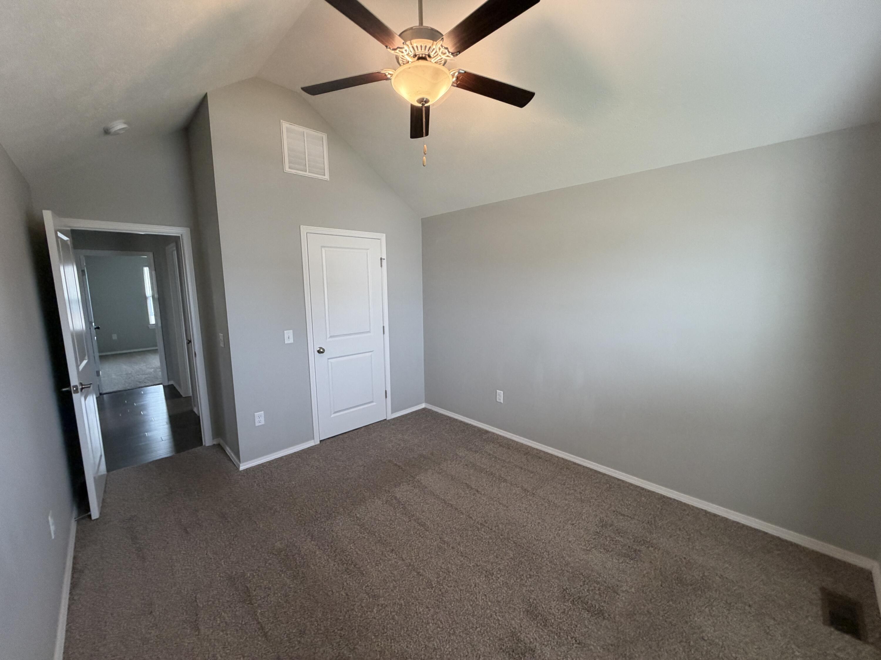 730 East Penzance Circle Property Photo 23