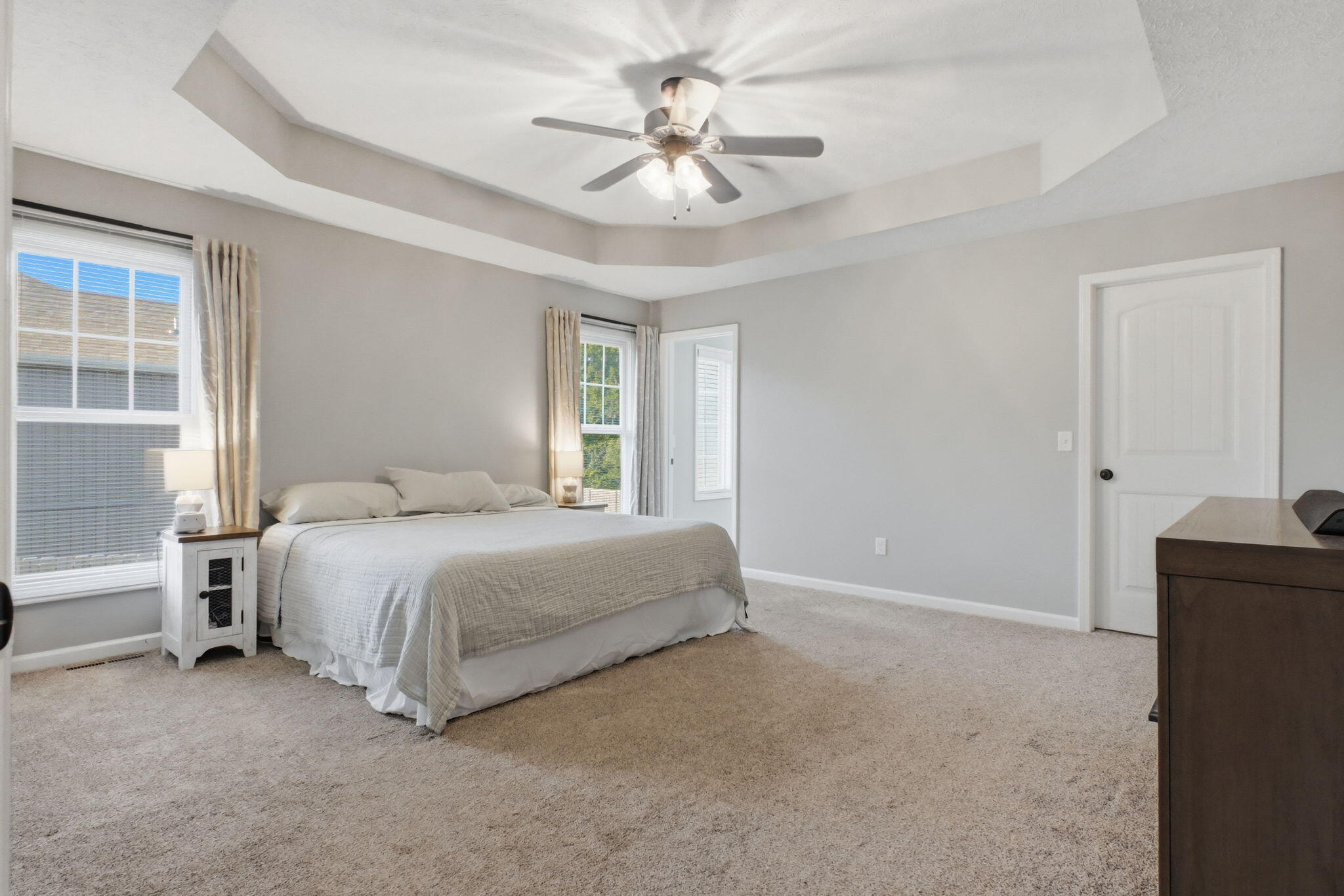 2325 South Mesa Drive Property Photo 11