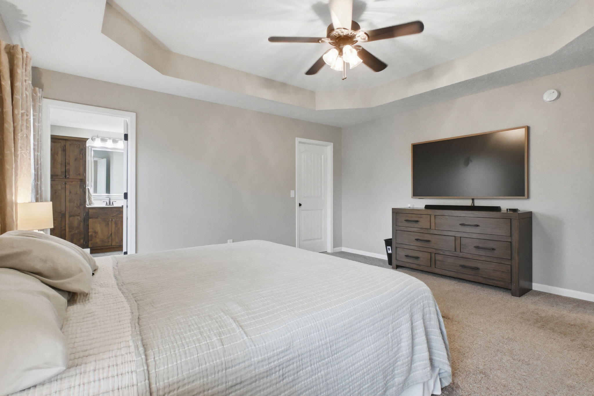 2325 South Mesa Drive Property Photo 12