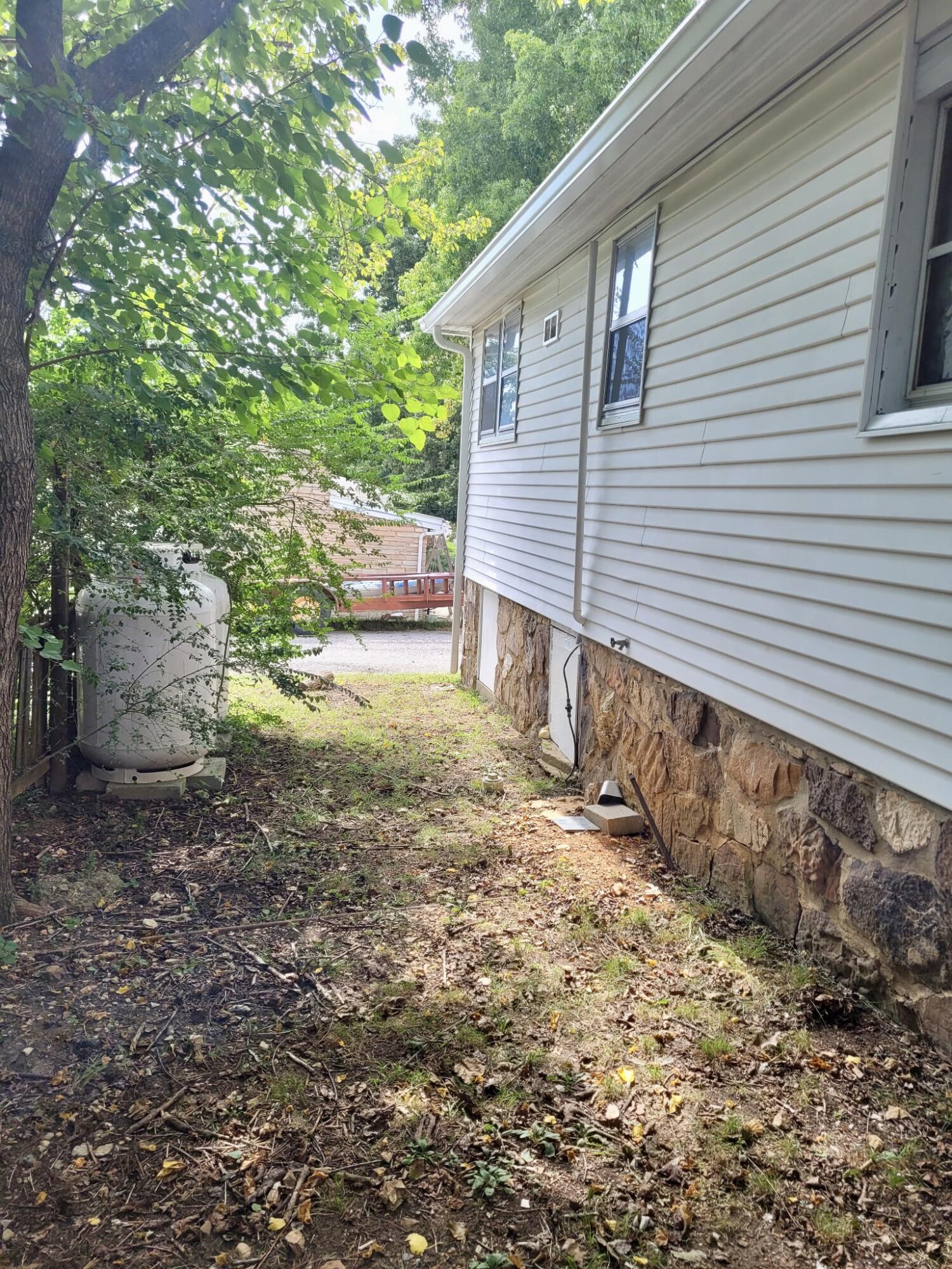 611 Spruce Street Property Photo 12