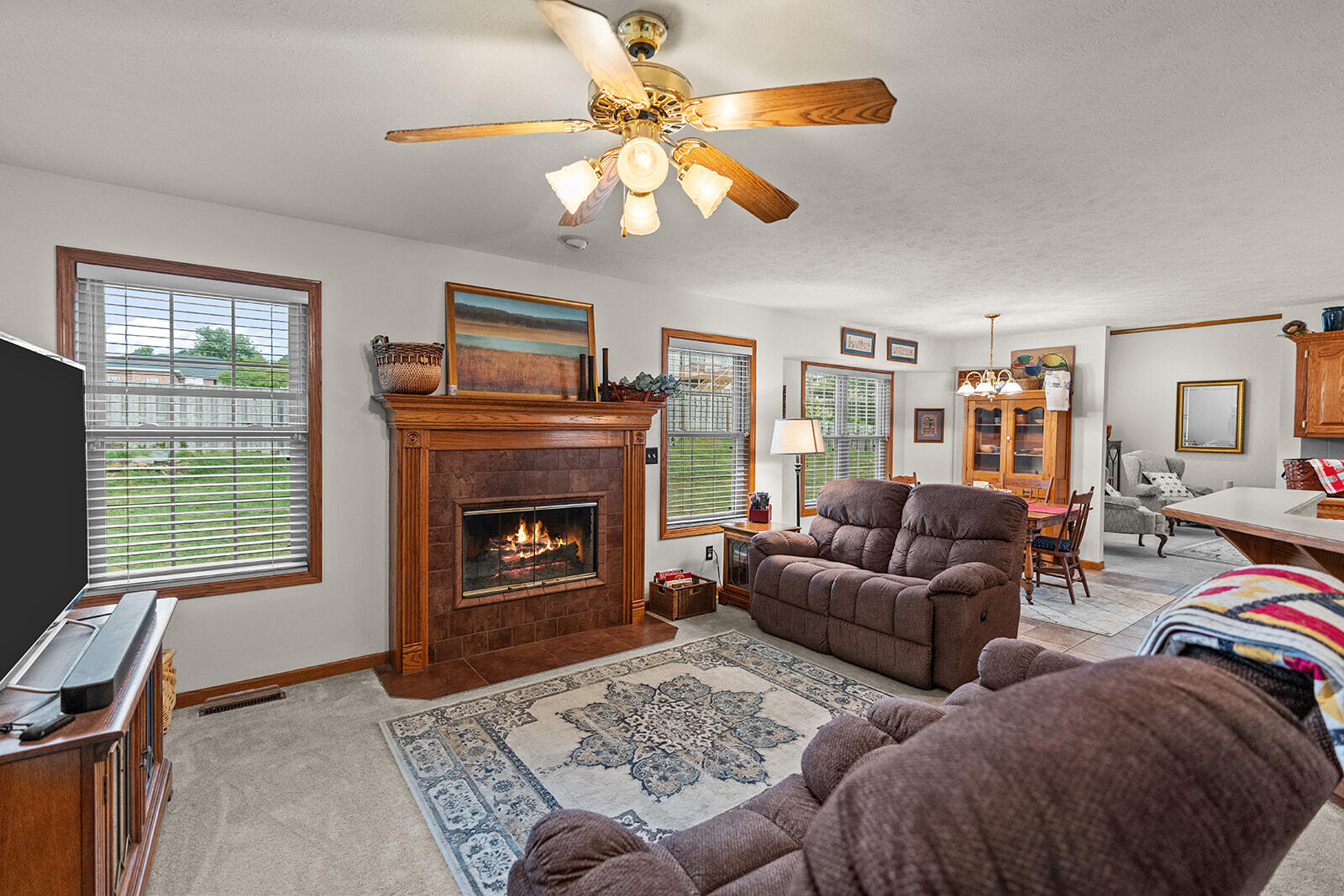3379 South Woodstock Avenue Property Photo 15