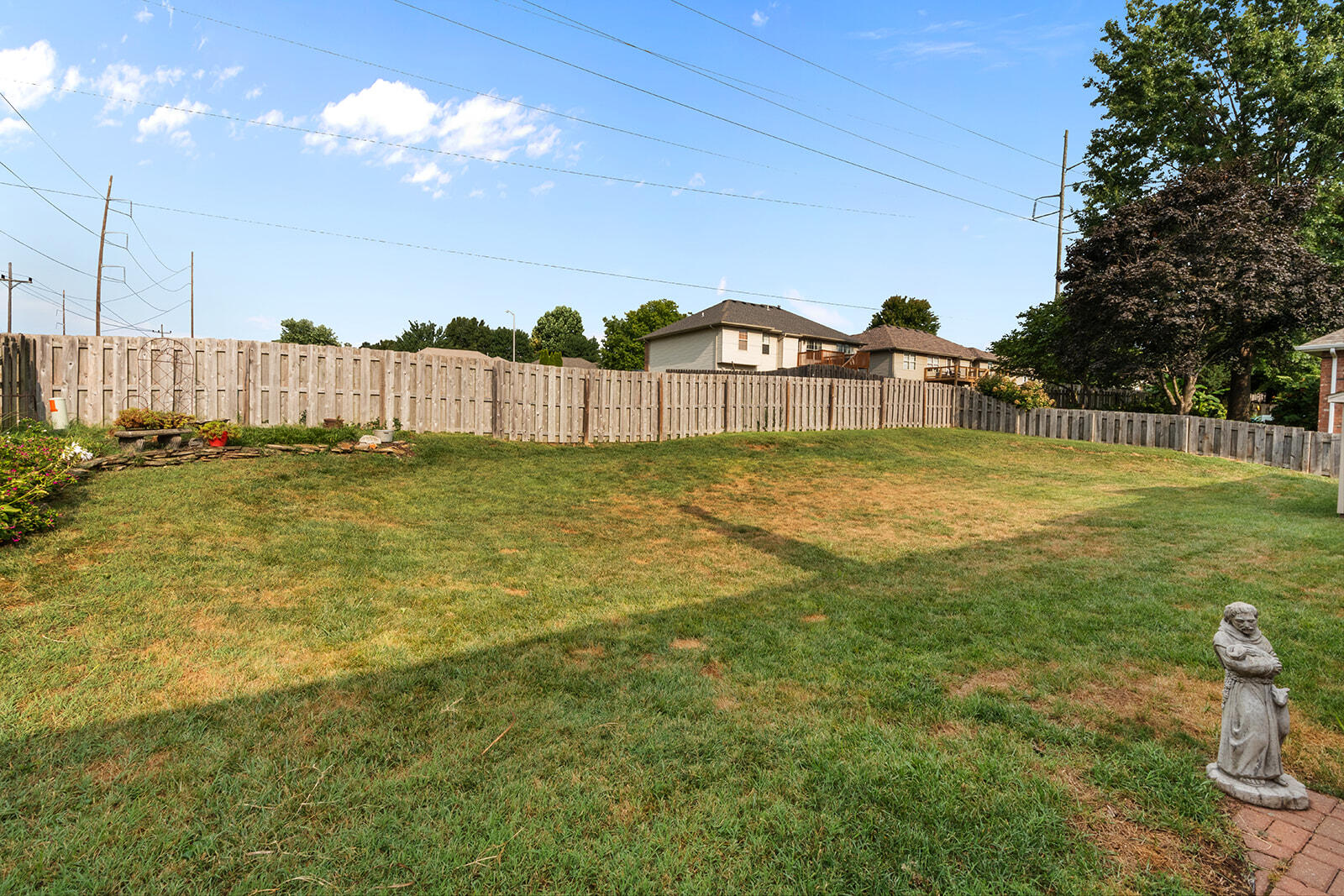 3379 South Woodstock Avenue Property Photo 34
