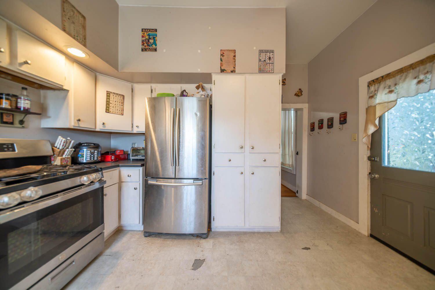 213 Arch Street Property Photo 18