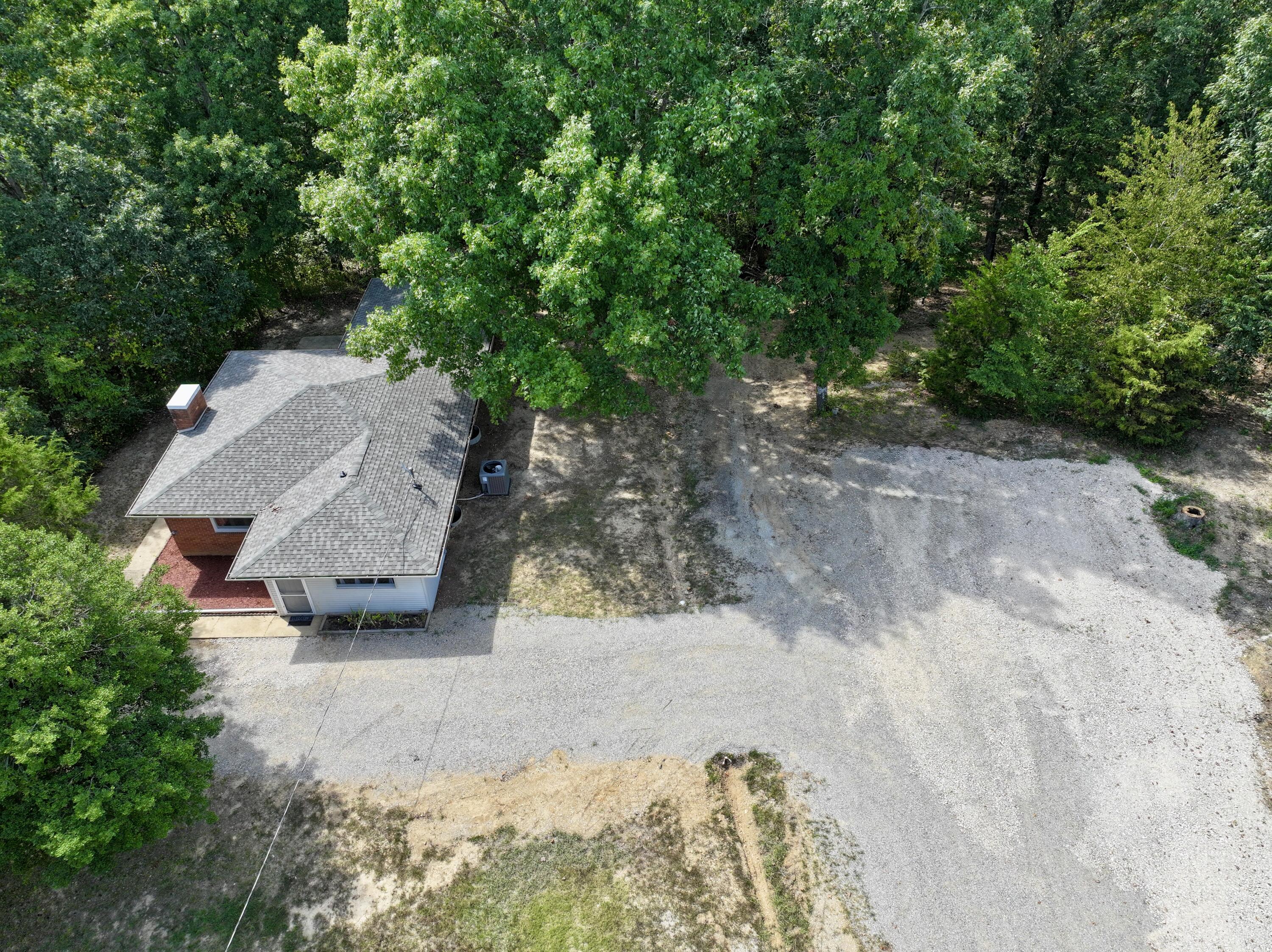 1643 Highway 160 Property Photo 7