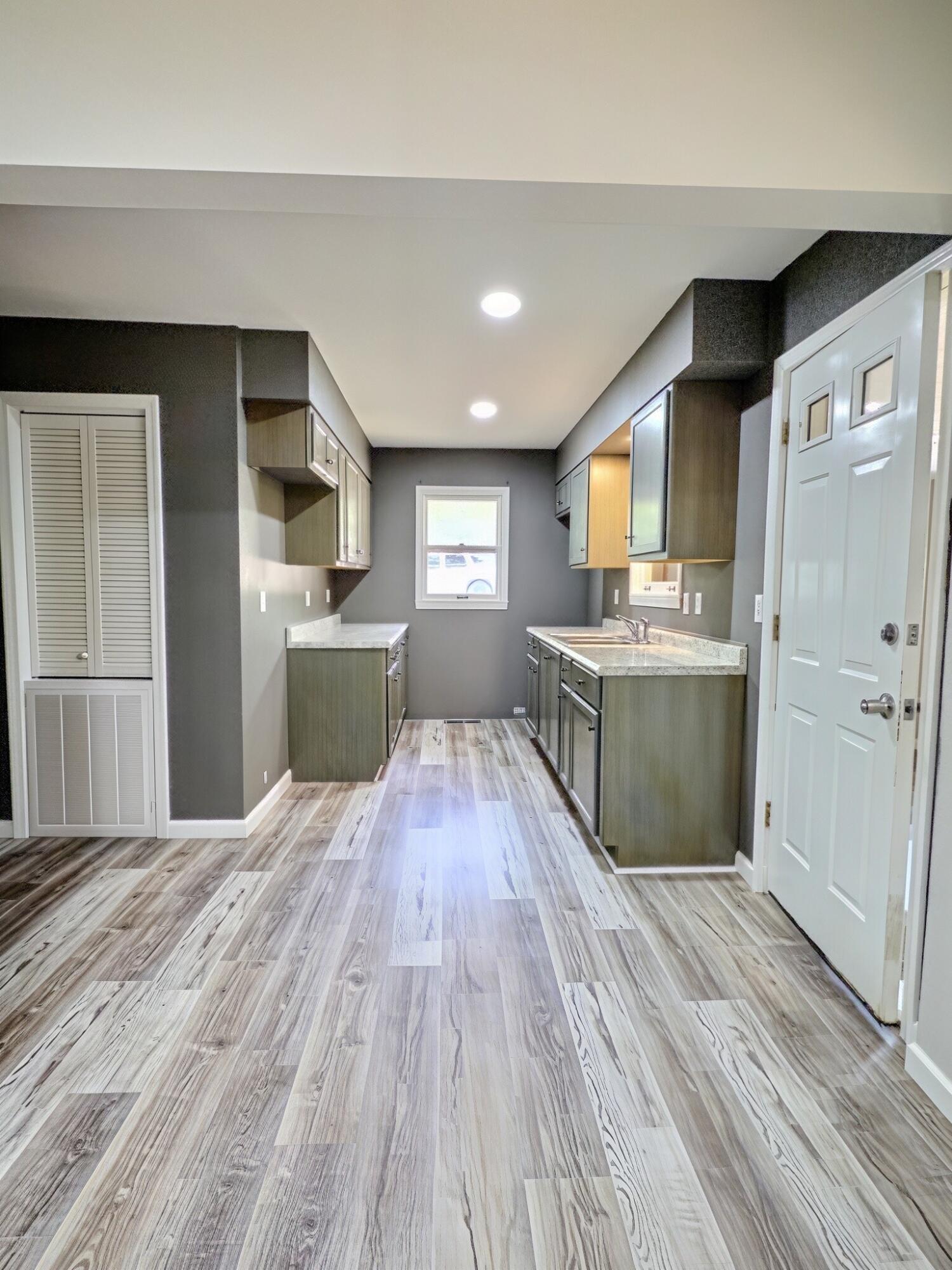 1643 Highway 160 Property Photo 12