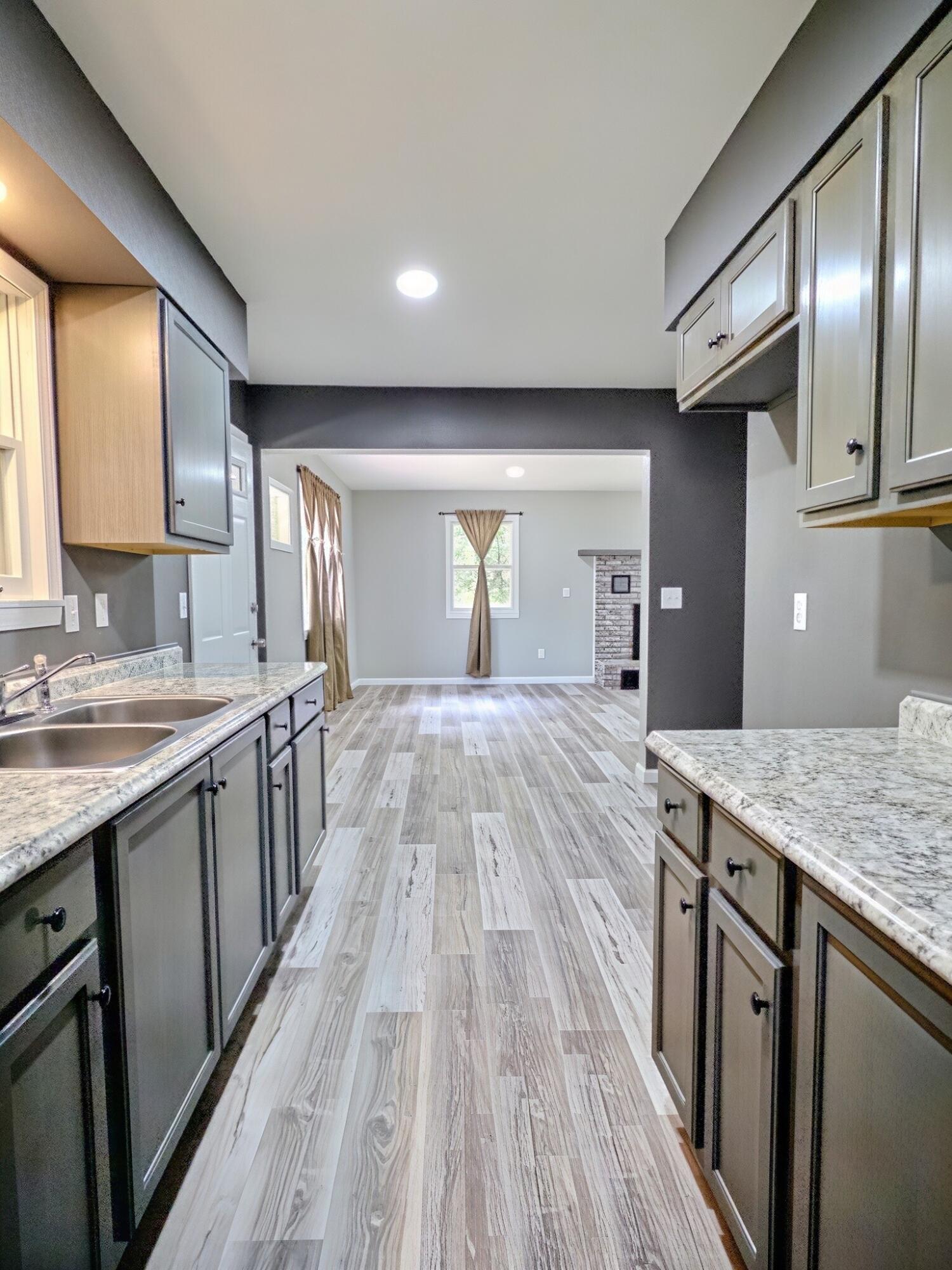 1643 Highway 160 Property Photo 14