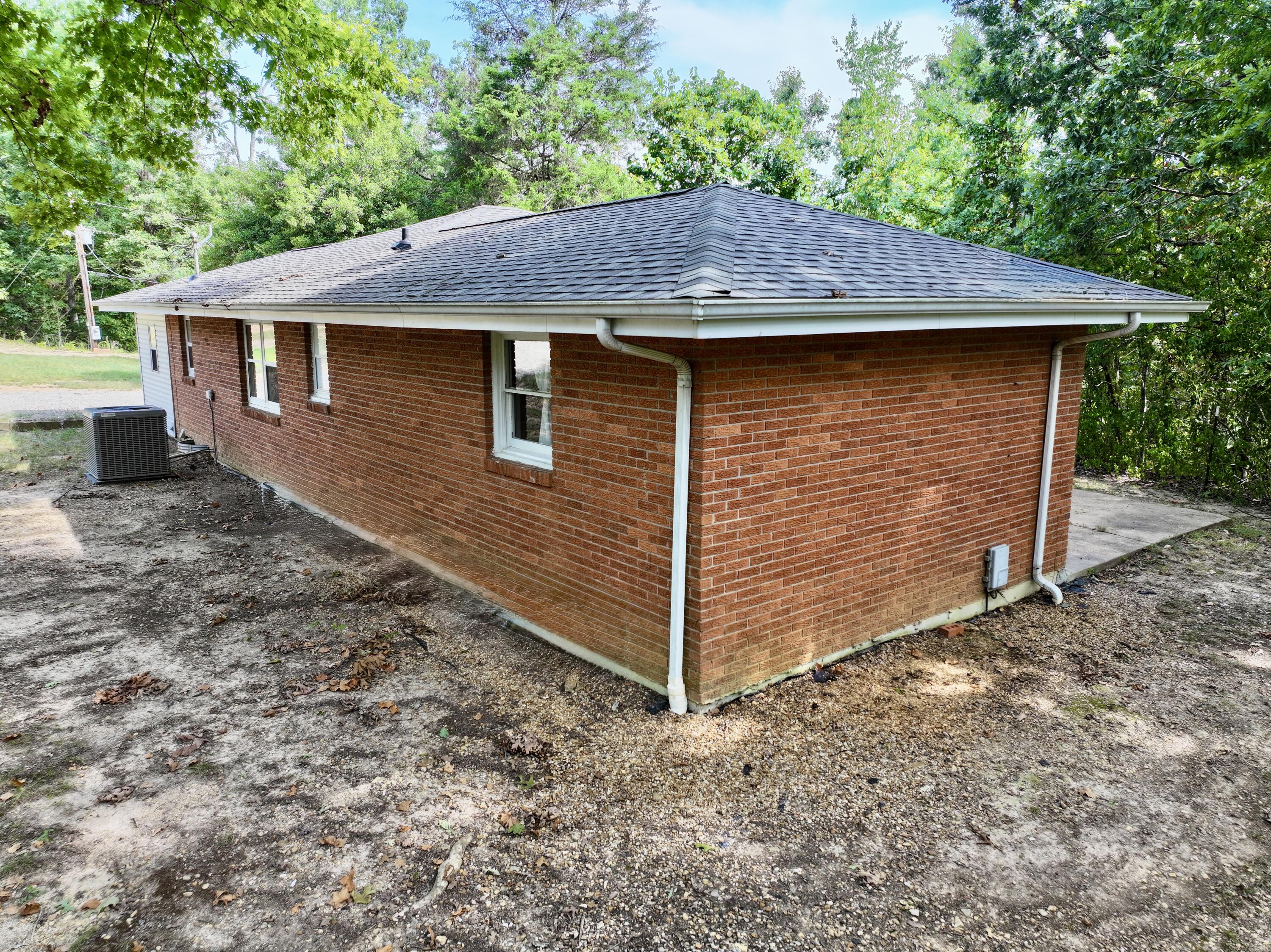 1643 Highway 160 Property Photo 31