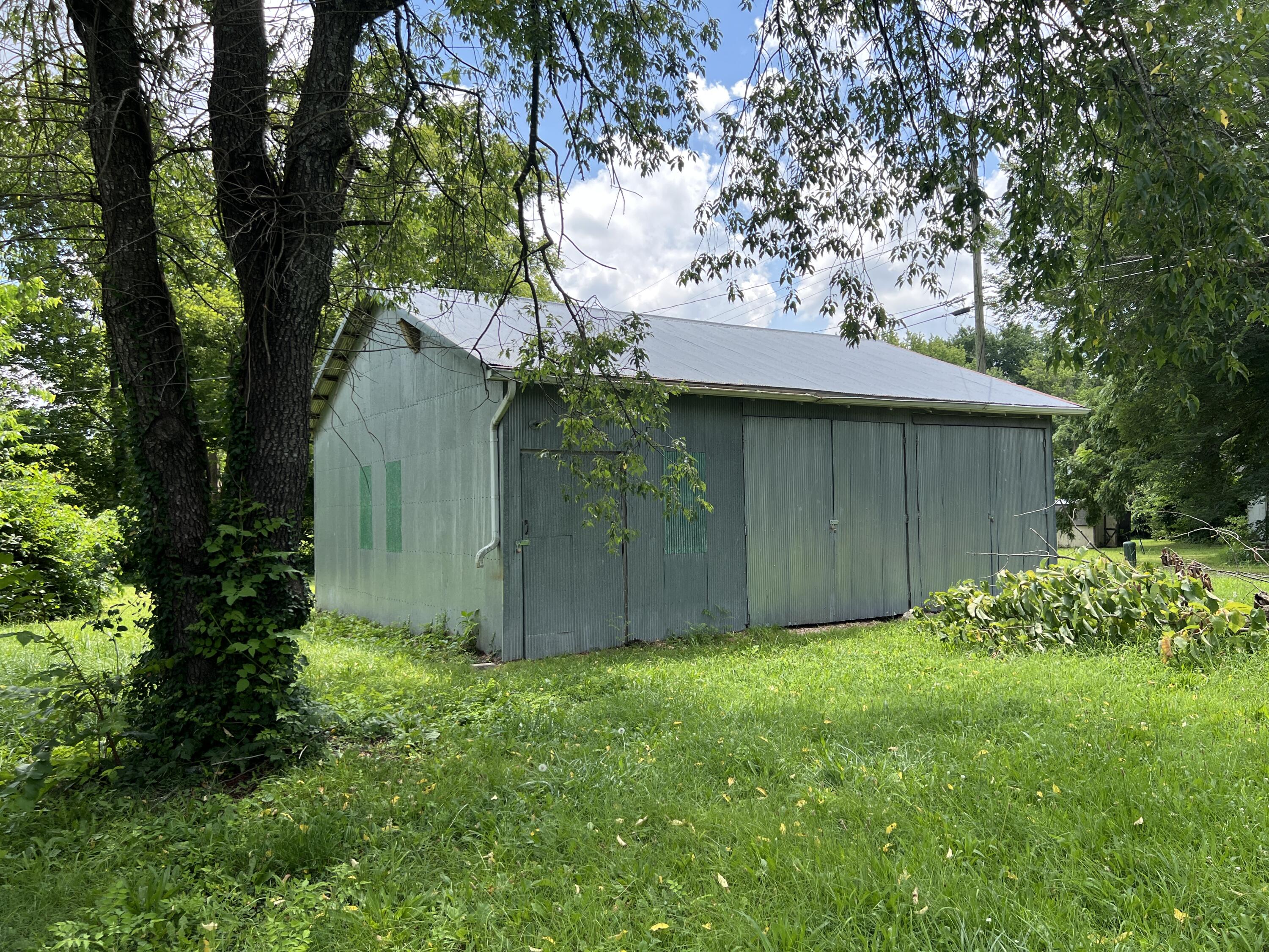 726 Mcnatt Avenue Property Photo 6