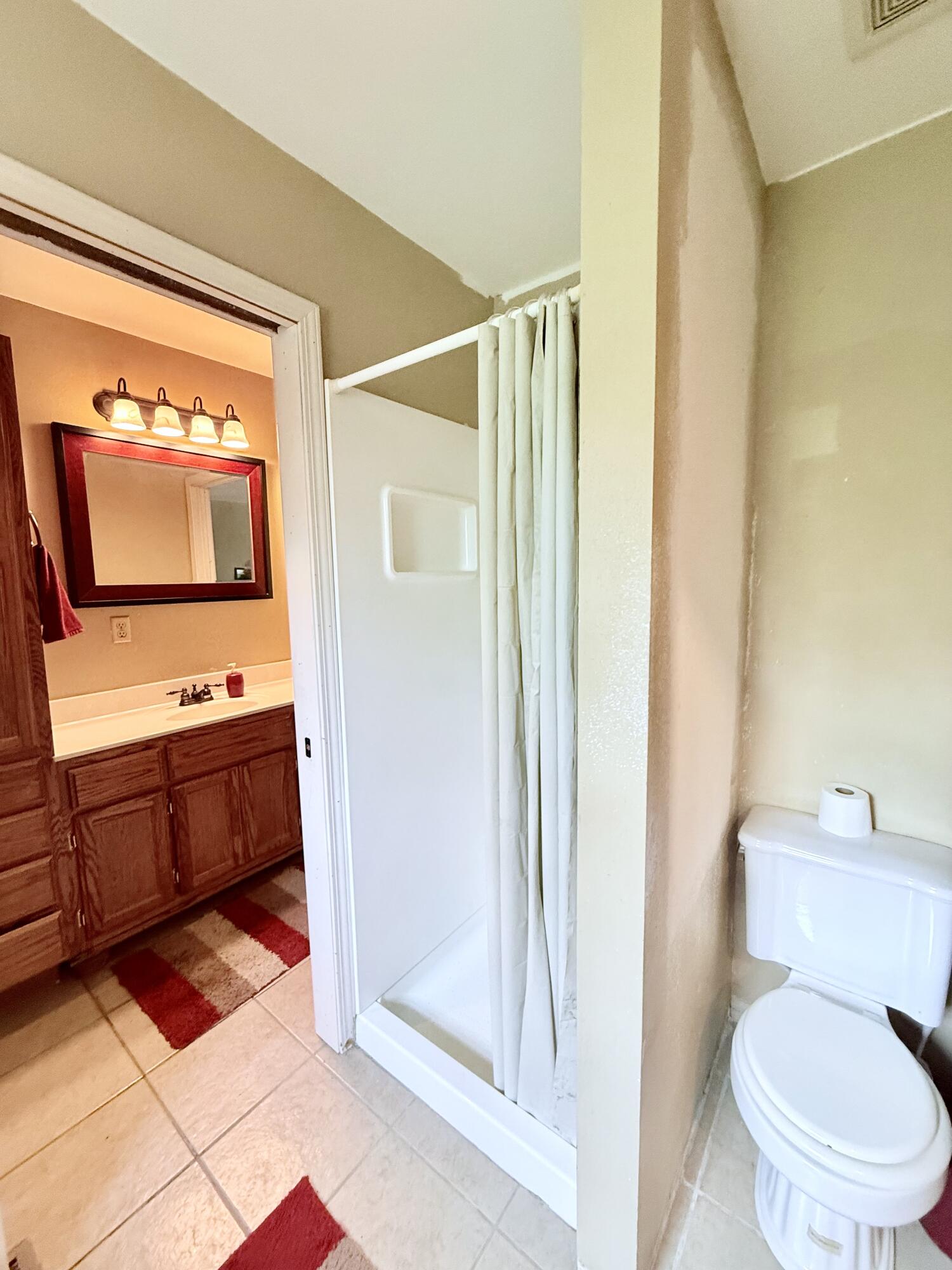8083 Illinois Road Property Photo 19