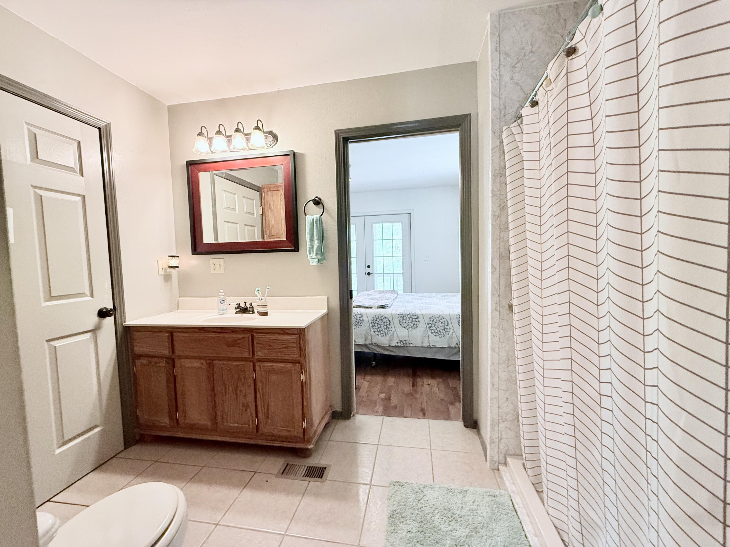 8083 Illinois Road Property Photo 24