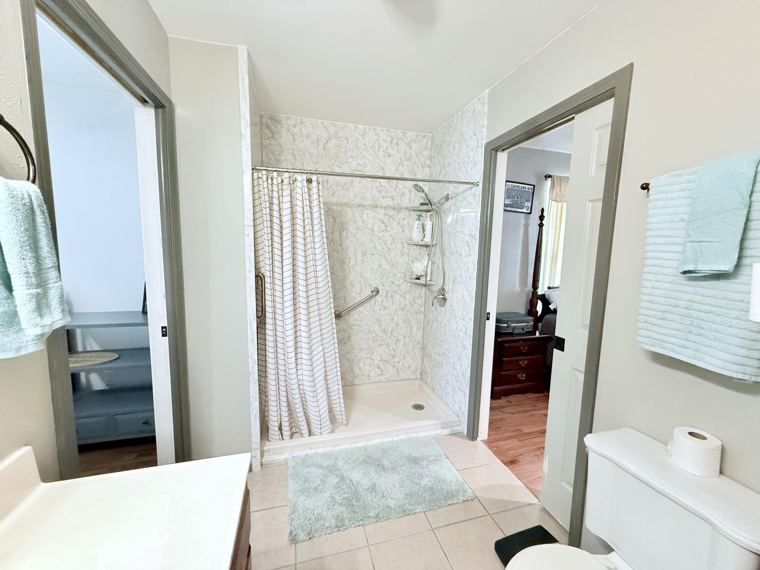 8083 Illinois Road Property Photo 25
