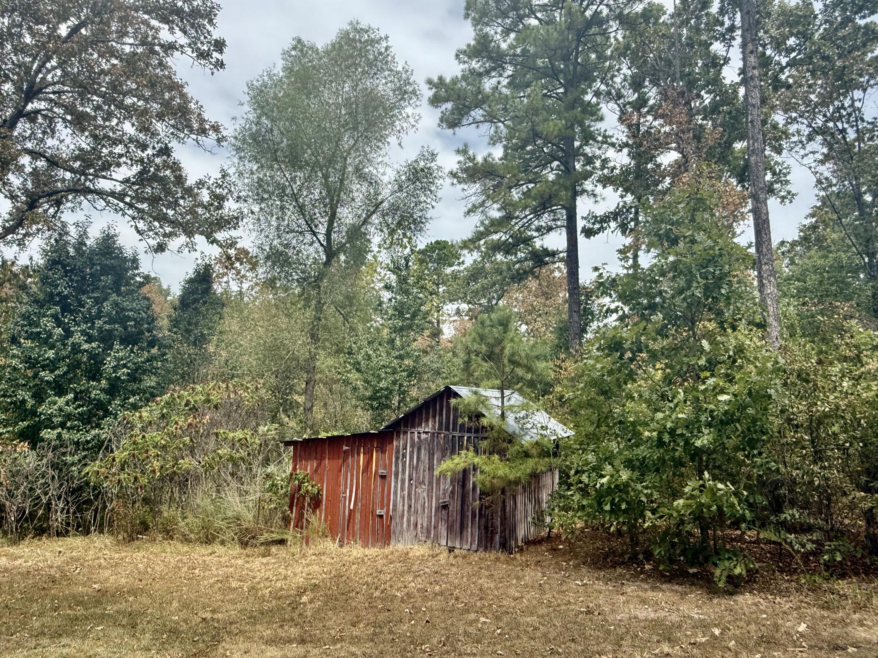 8083 Illinois Road Property Photo 37