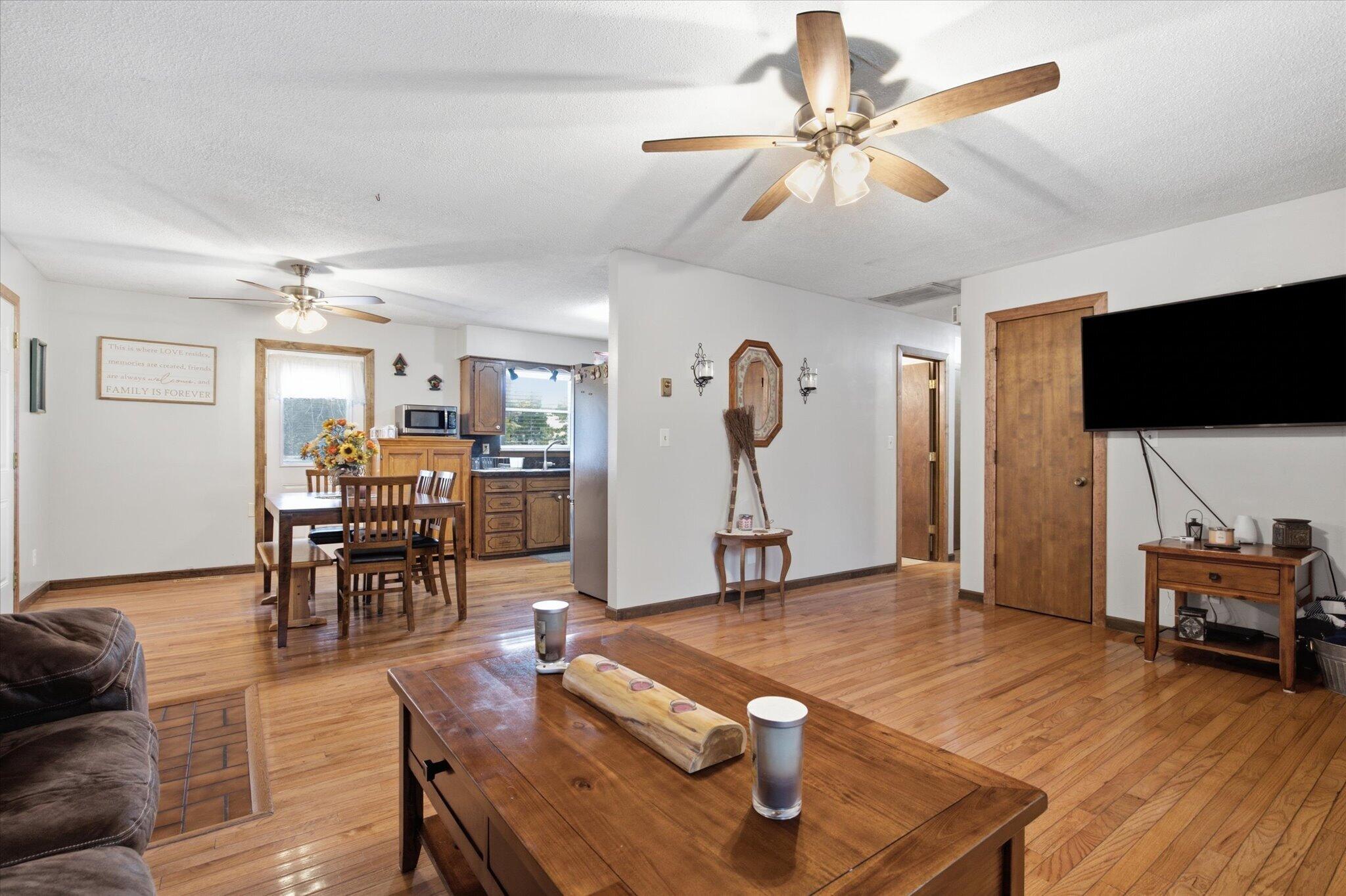 128 Wilson Way Property Photo 8