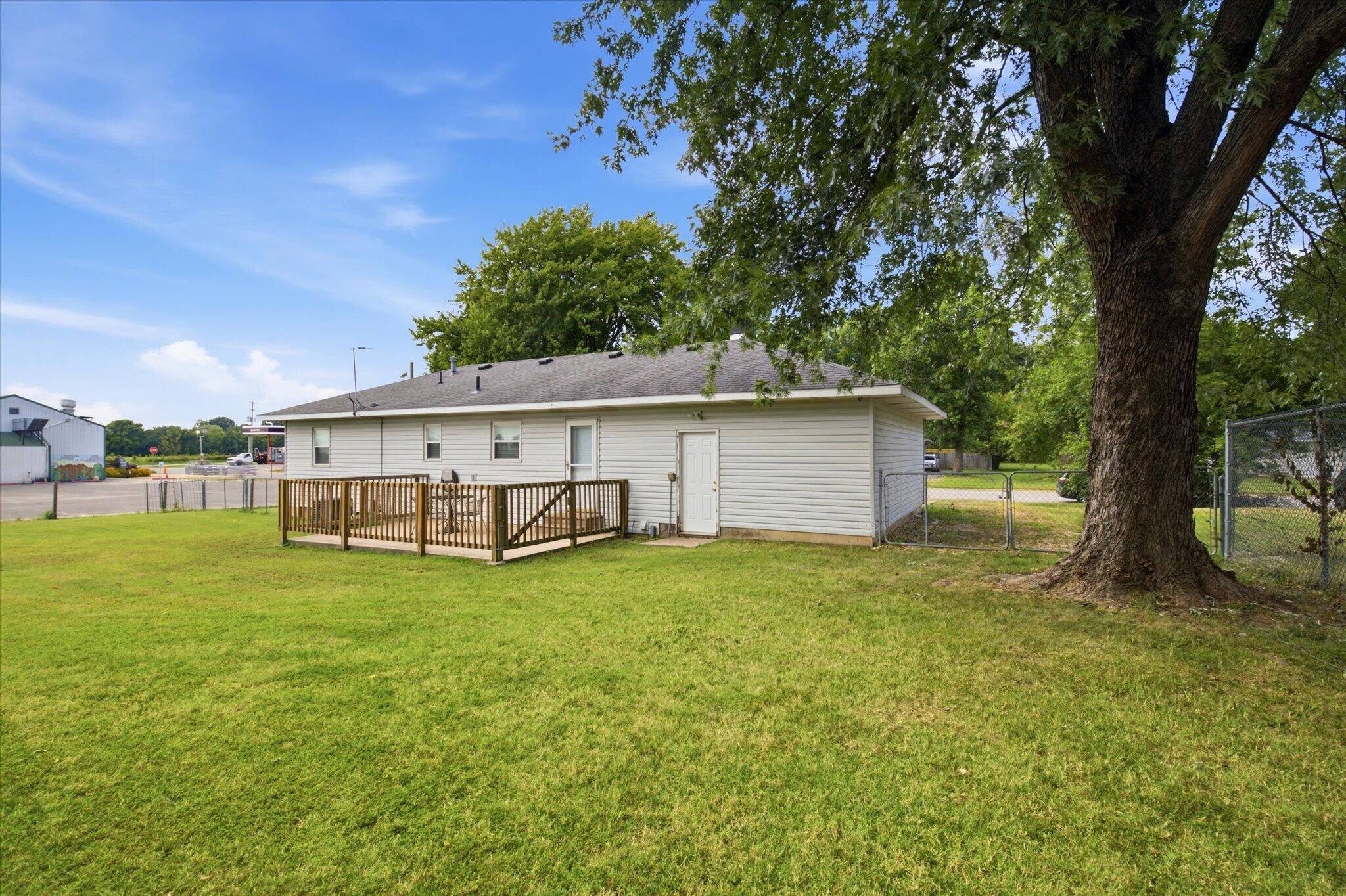 128 Wilson Way Property Photo 23