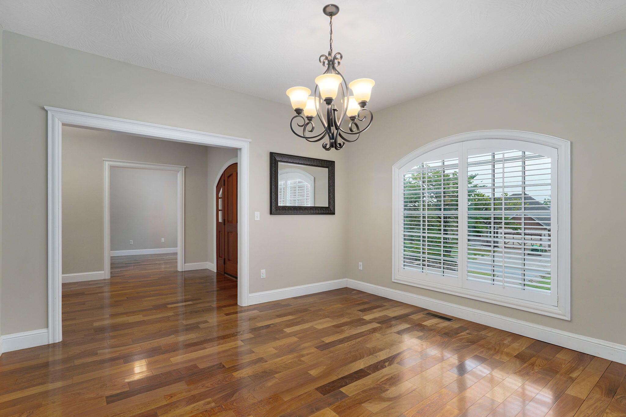 5806 South Brightwater Trail Property Photo 14