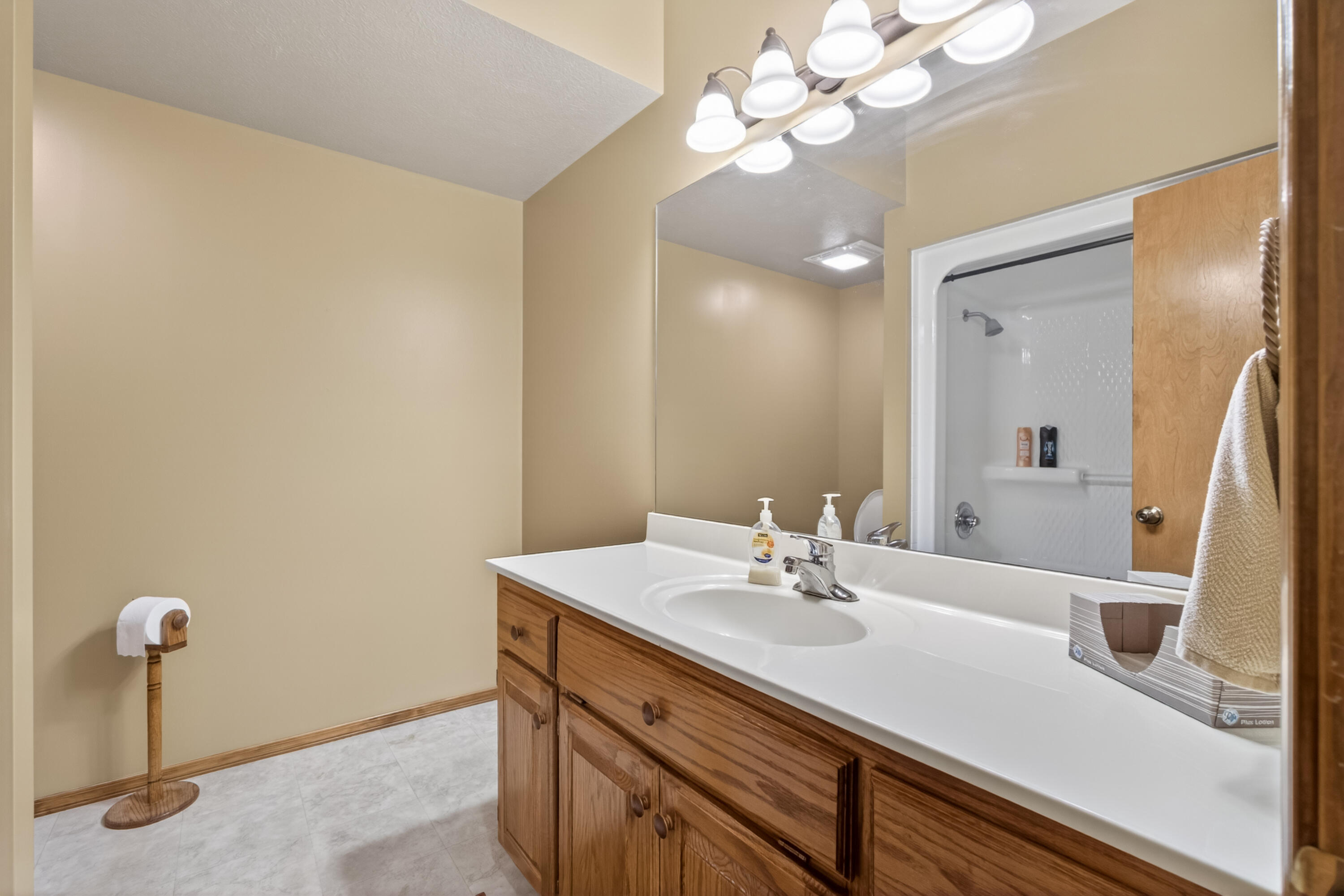 1424 Chadwick Road Property Photo 29