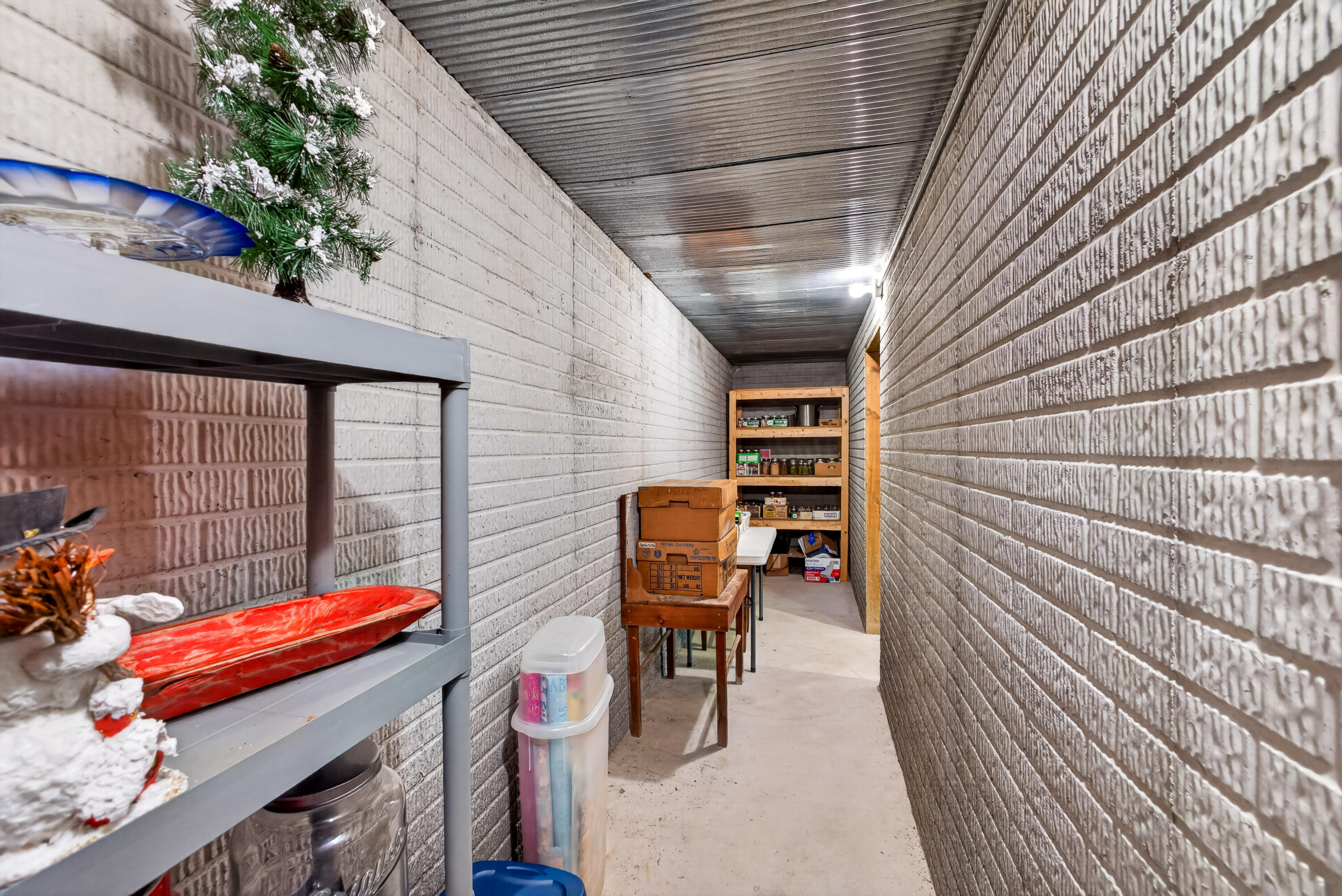 1424 Chadwick Road Property Photo 32