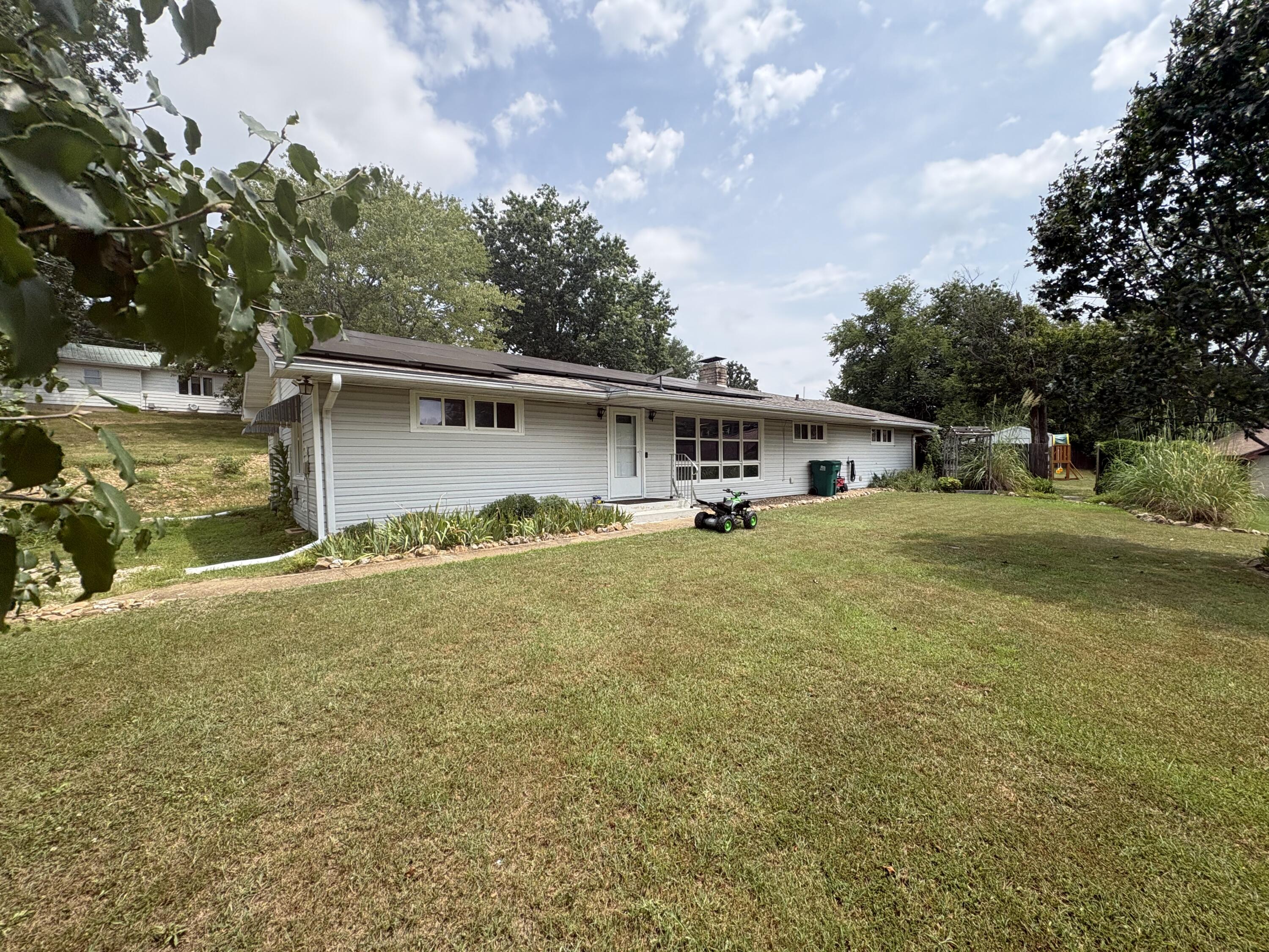 1020 Walnut Street Property Photo 1