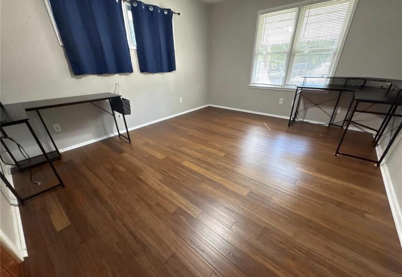 1020 Walnut Street Property Photo 13