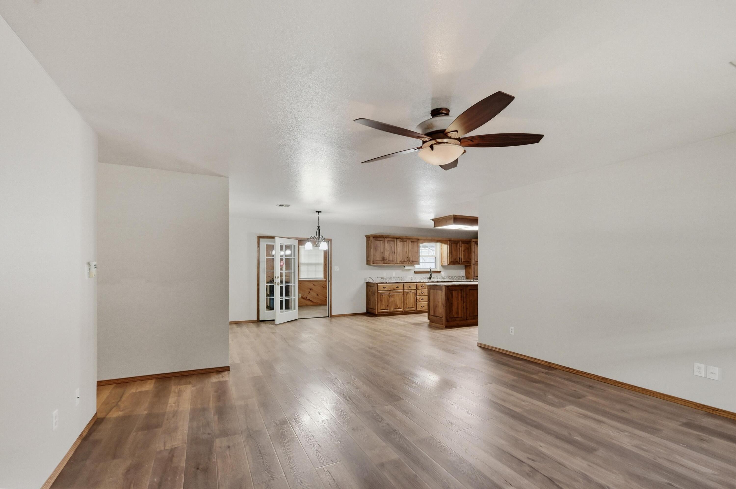 1317 Fox Ridge Lane Property Photo 5