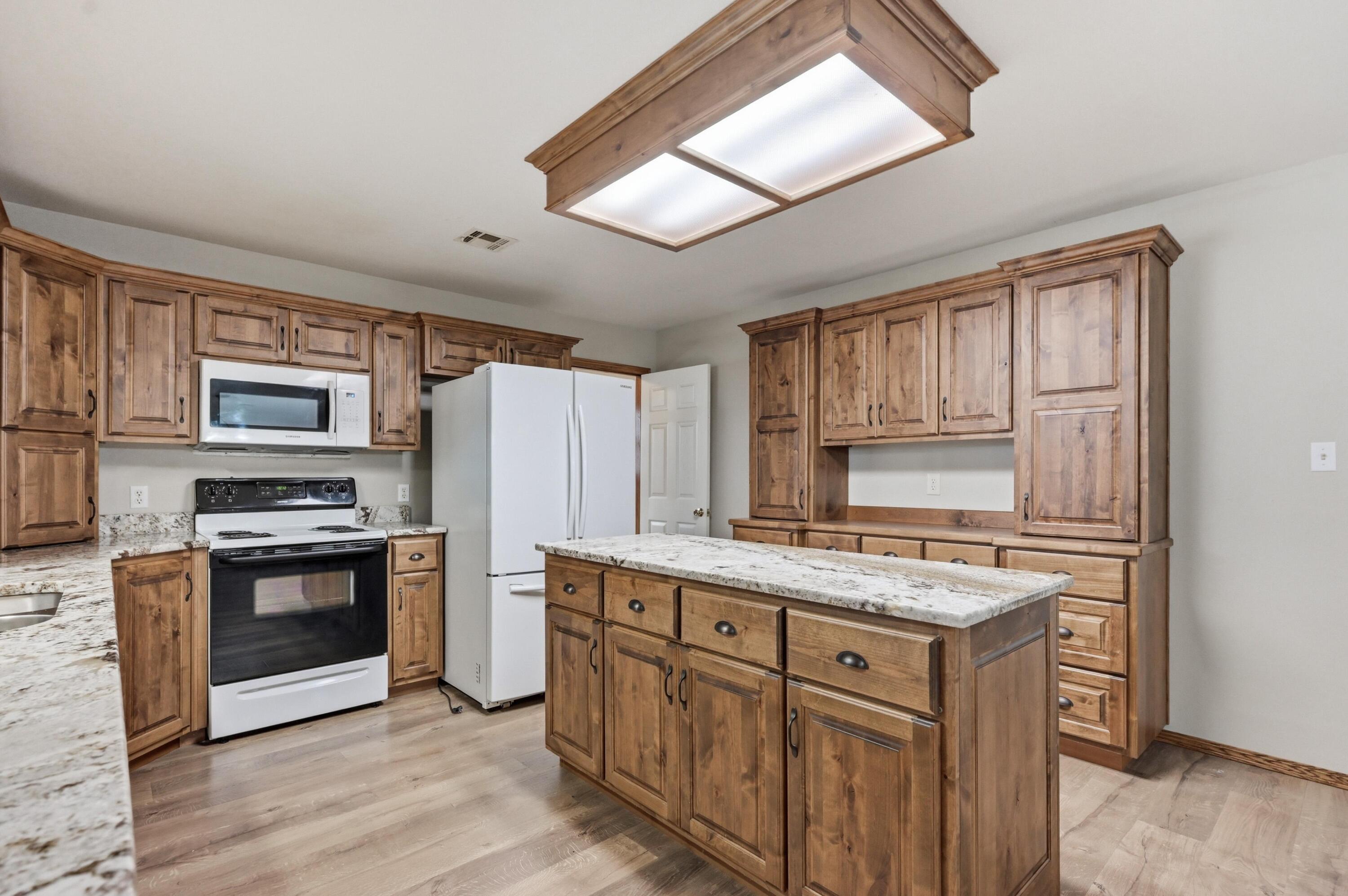 1317 Fox Ridge Lane Property Photo 14