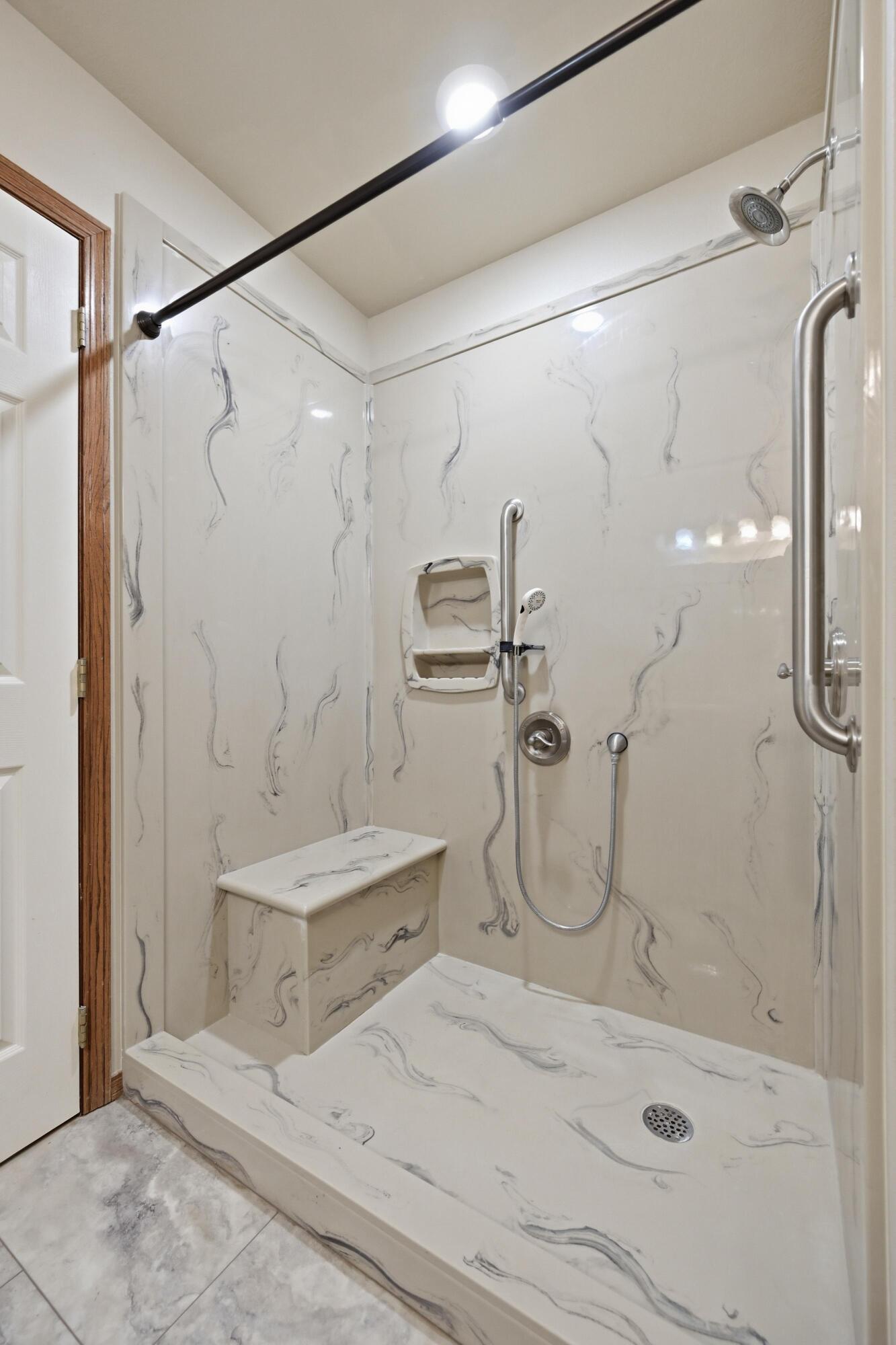 1317 Fox Ridge Lane Property Photo 29