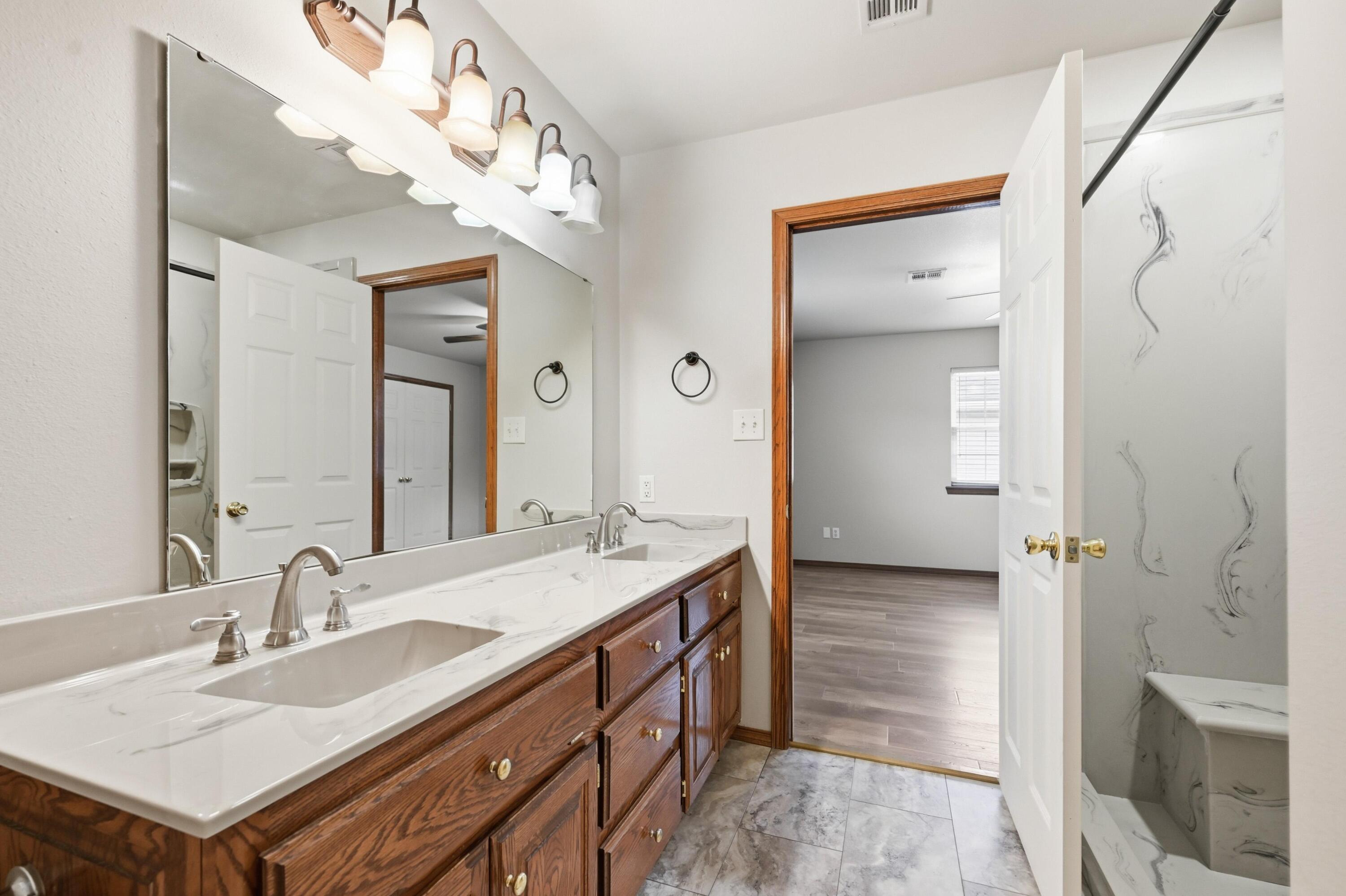 1317 Fox Ridge Lane Property Photo 30