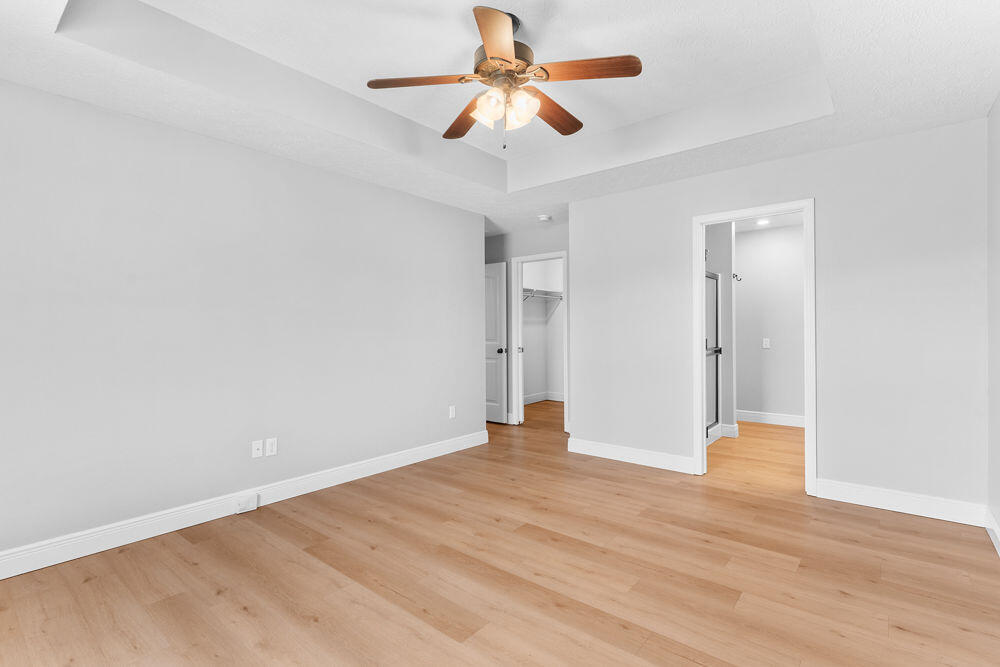 1935 North Pavilion Place Property Photo 14