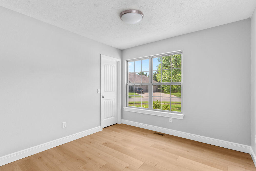 1935 North Pavilion Place Property Photo 25