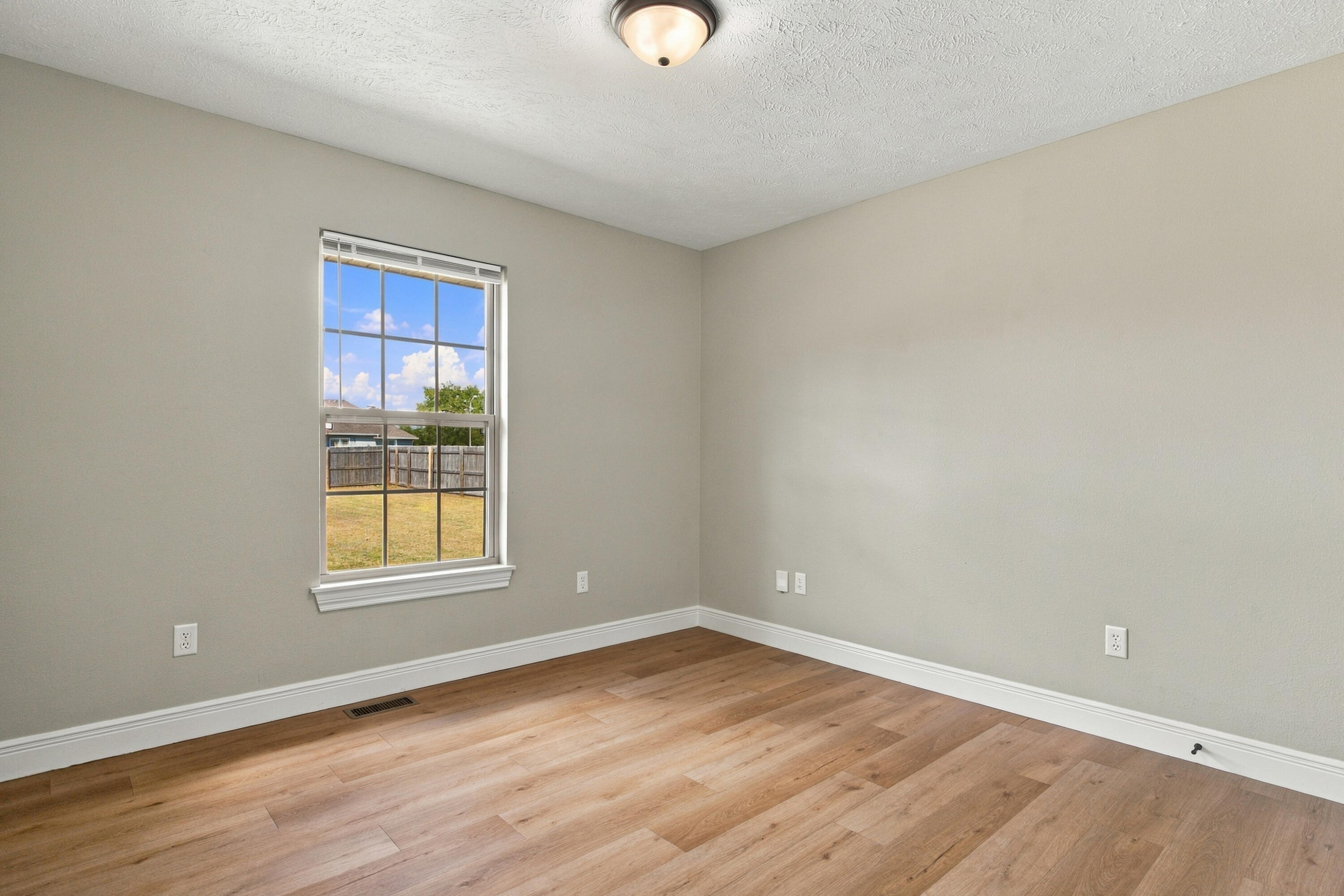1935 North Pavilion Place Property Photo 27