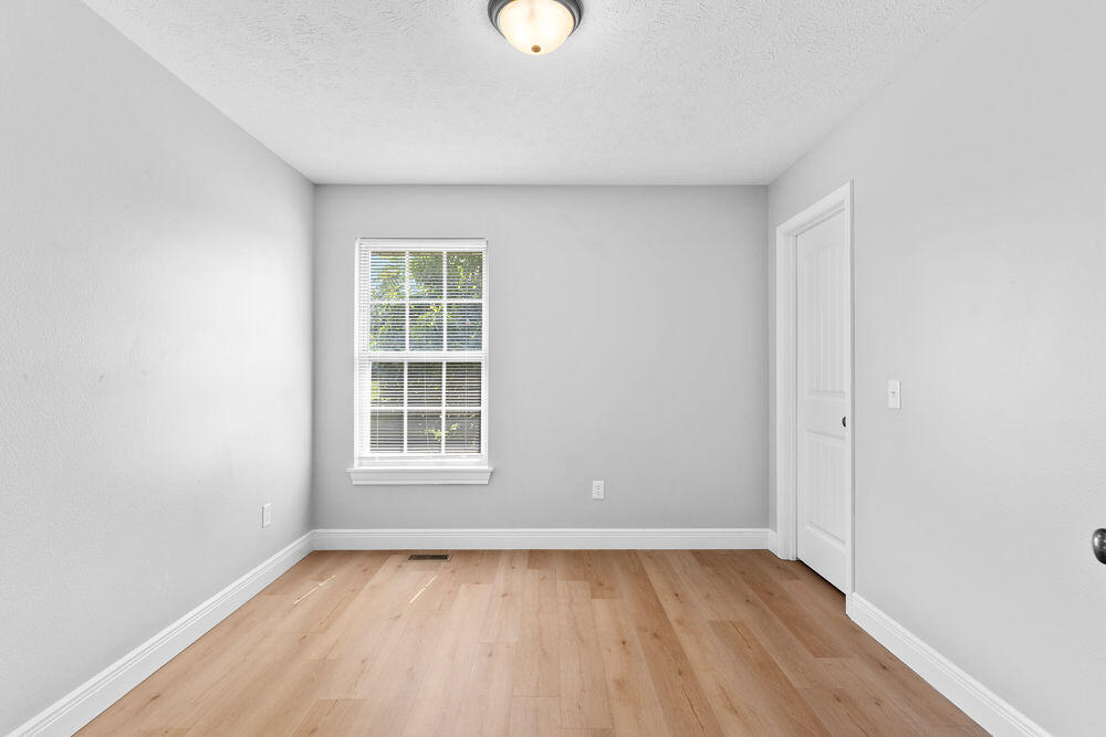 1935 North Pavilion Place Property Photo 56