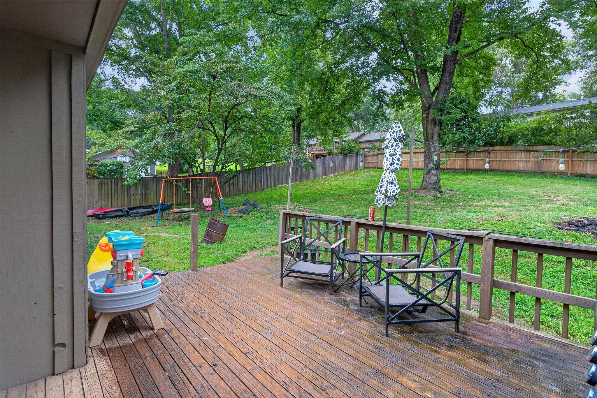 1200 East Summerhill Street Property Photo 25