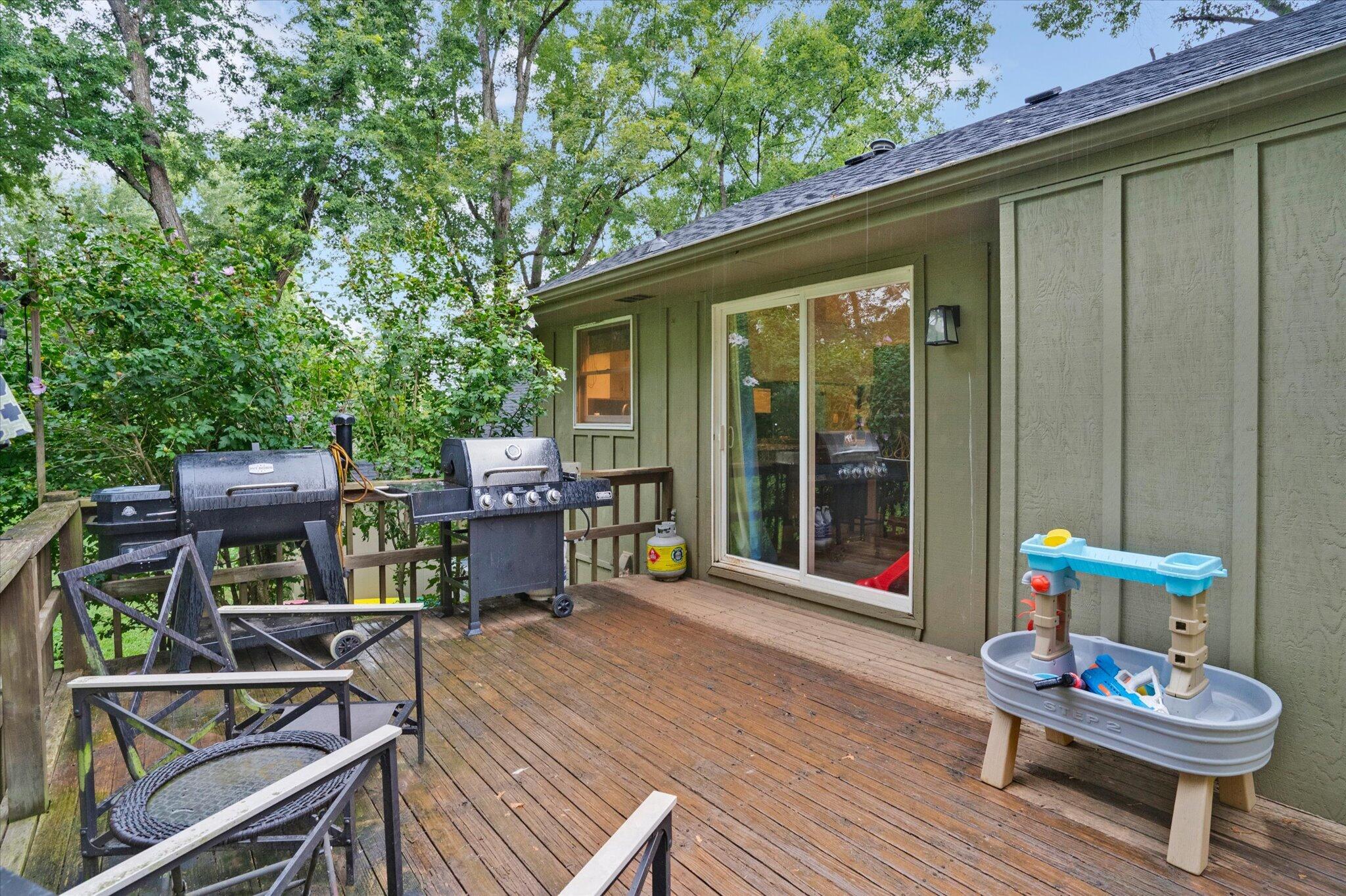 1200 East Summerhill Street Property Photo 26