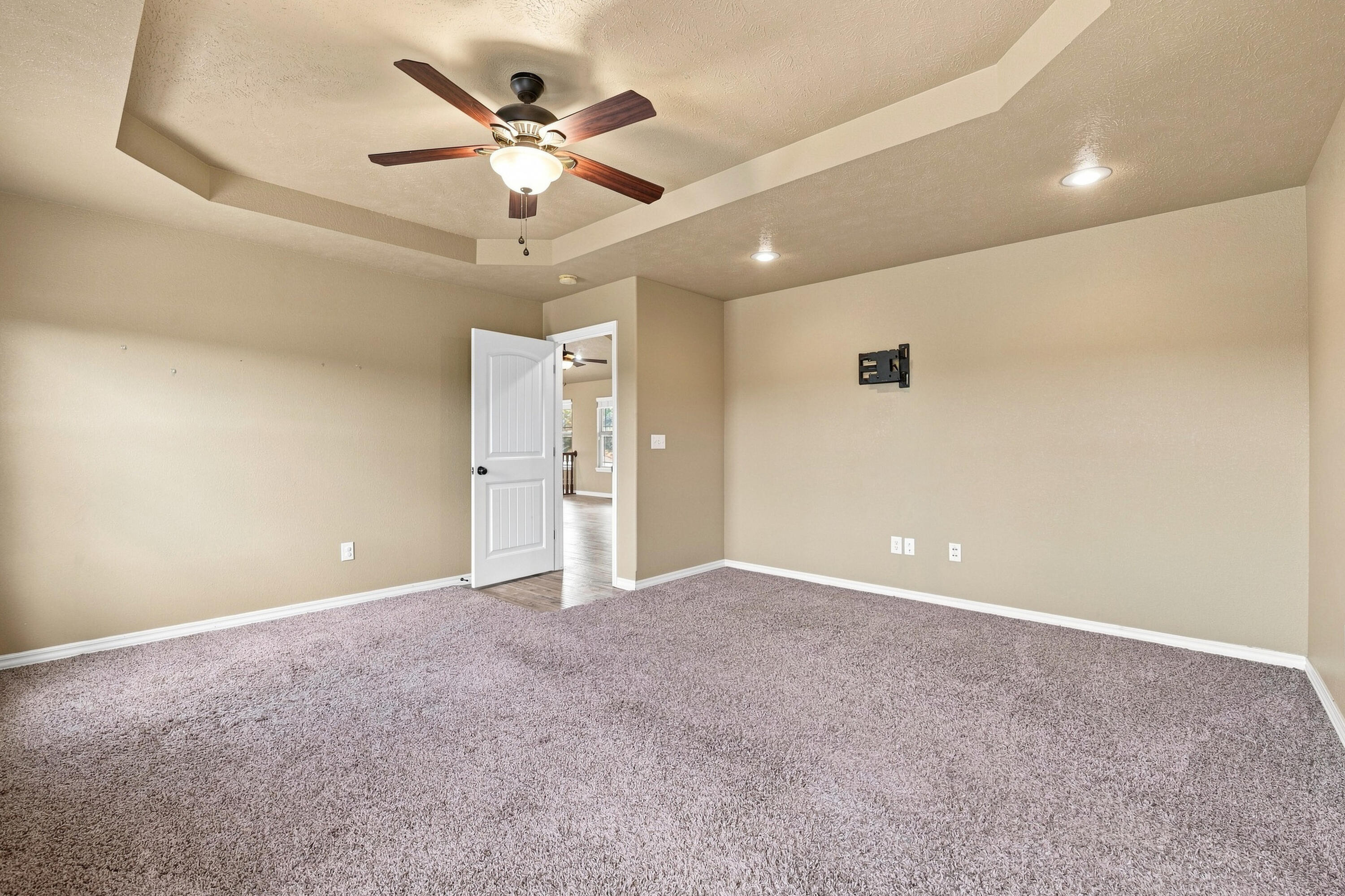 6803 County Road 8840 Property Photo 22