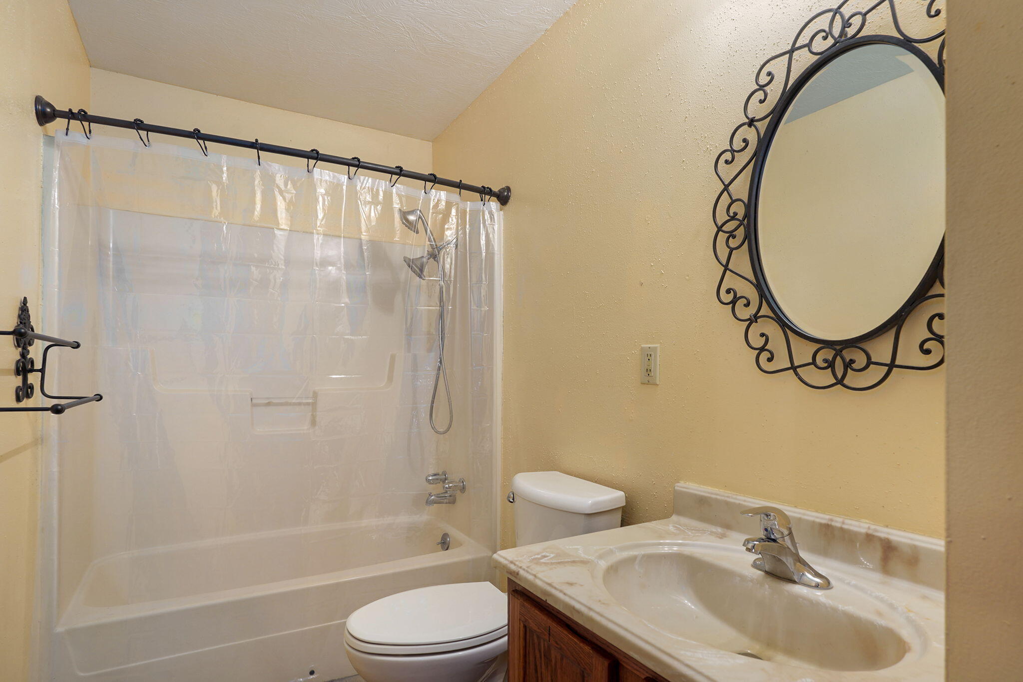 104 South Delaware Street Property Photo 13