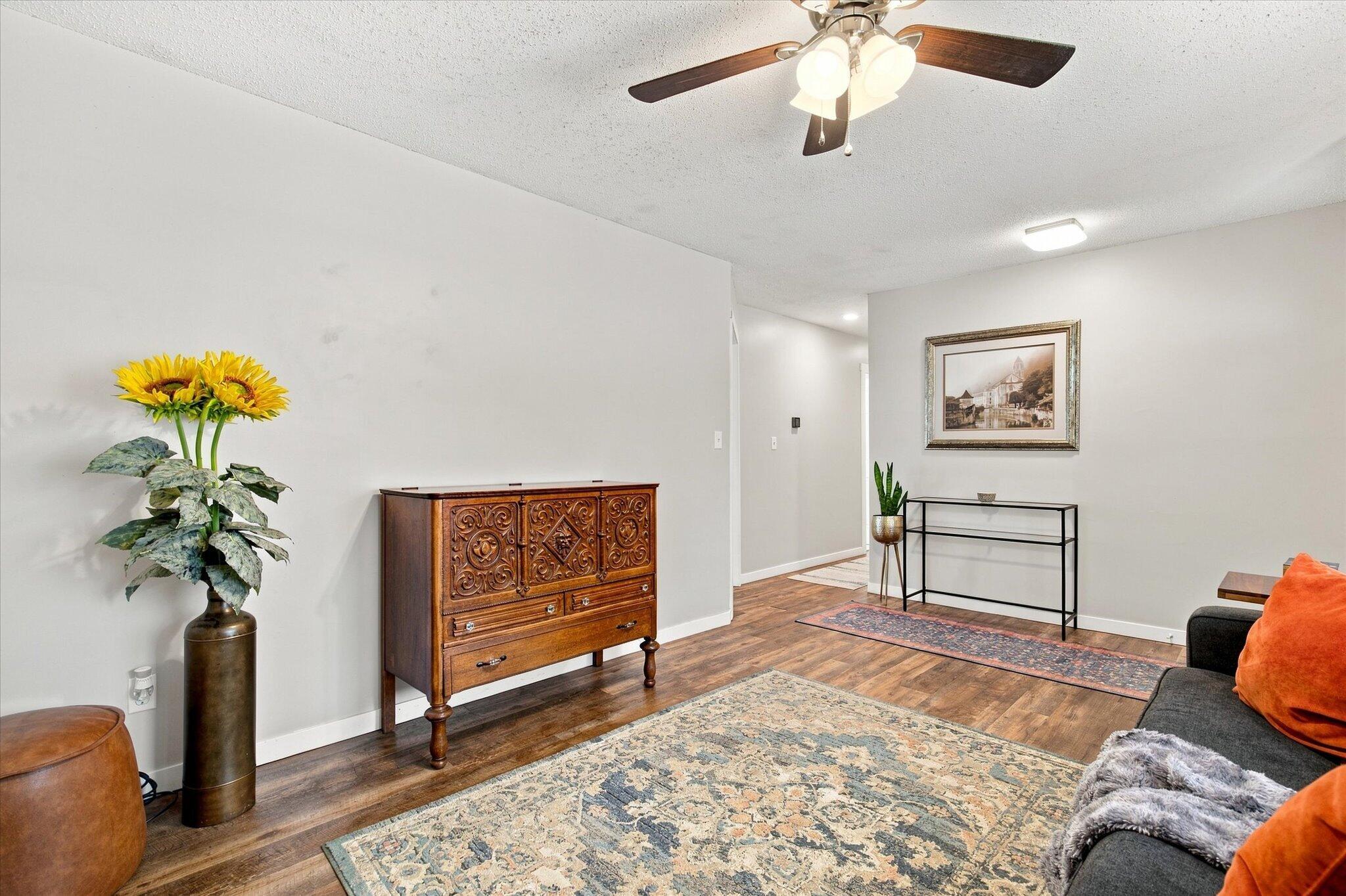 3552 South Ferguson Avenue Property Photo 5