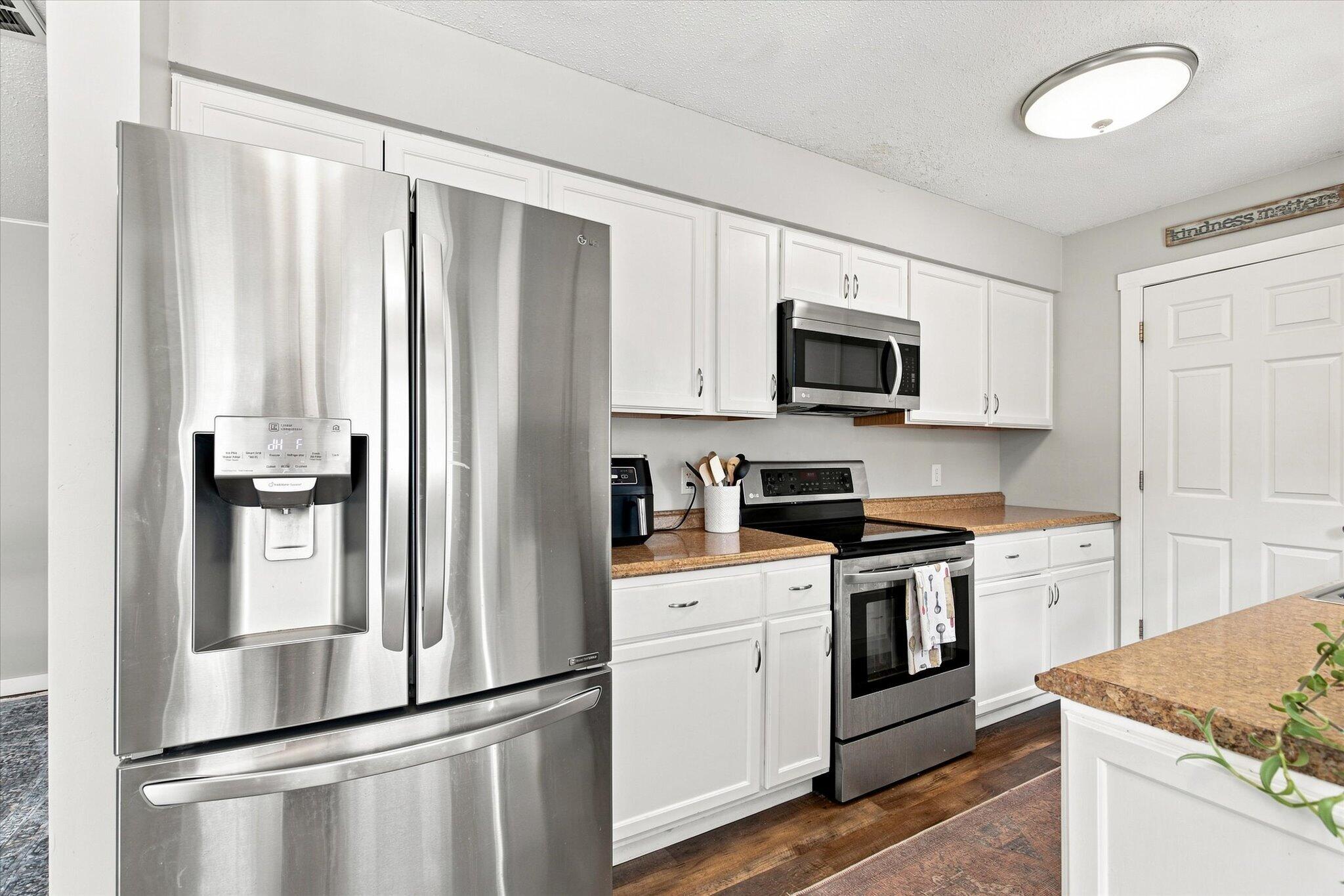 3552 South Ferguson Avenue Property Photo 9