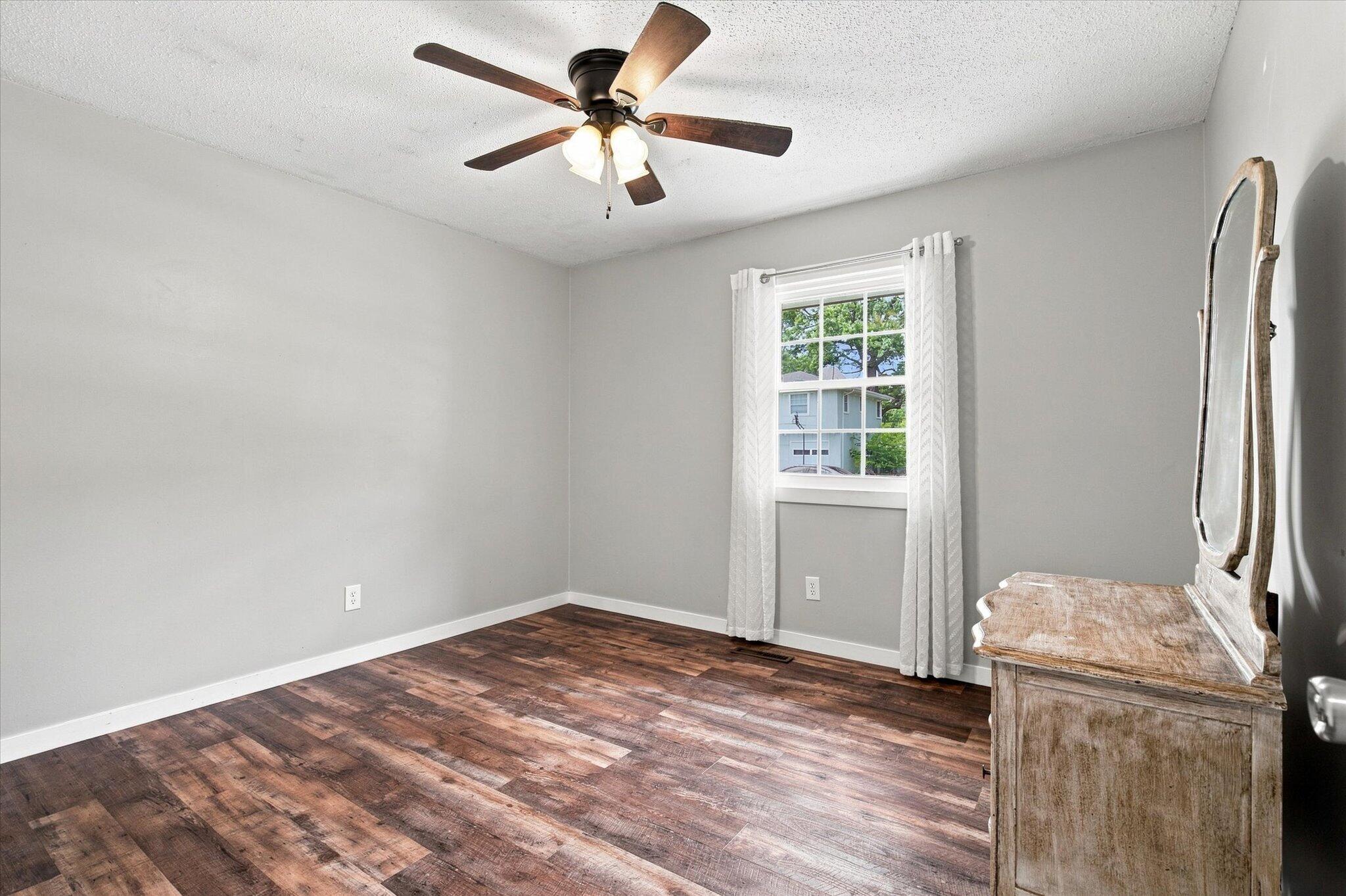 3552 South Ferguson Avenue Property Photo 13