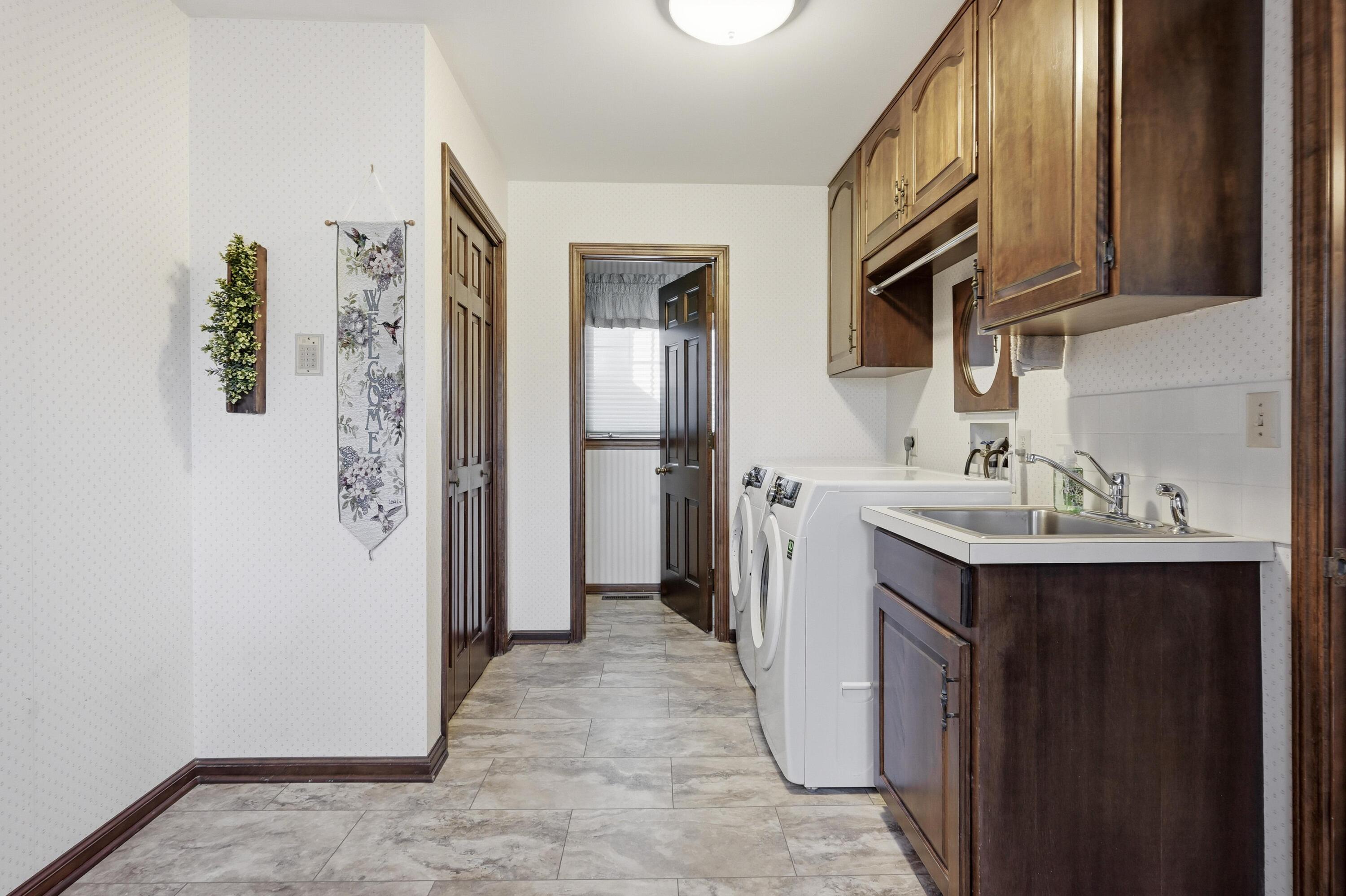 202 Gardner Drive Property Photo 24