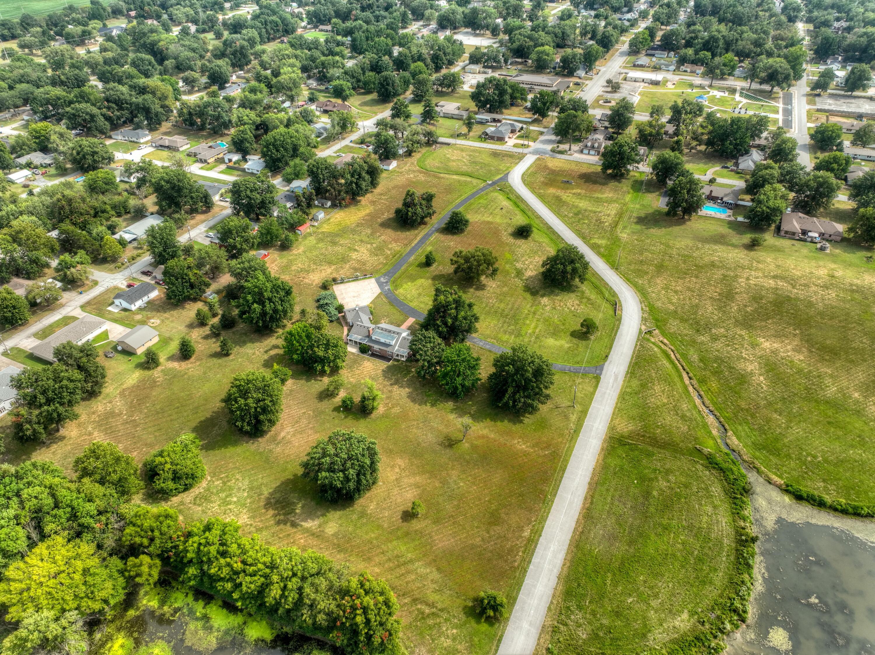 202 Gardner Drive Property Photo 69