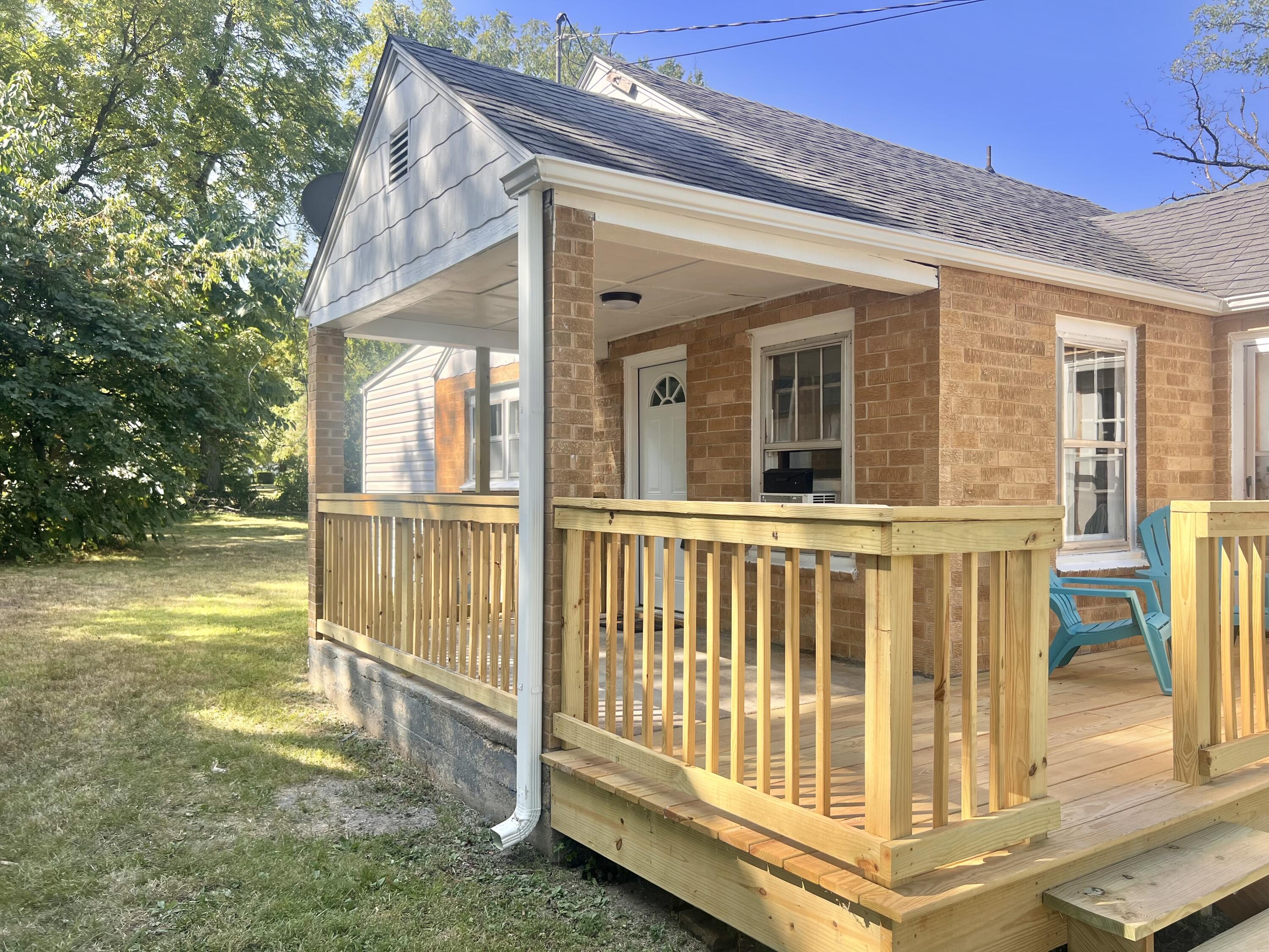 1010 West Cass Avenue Property Photo 4