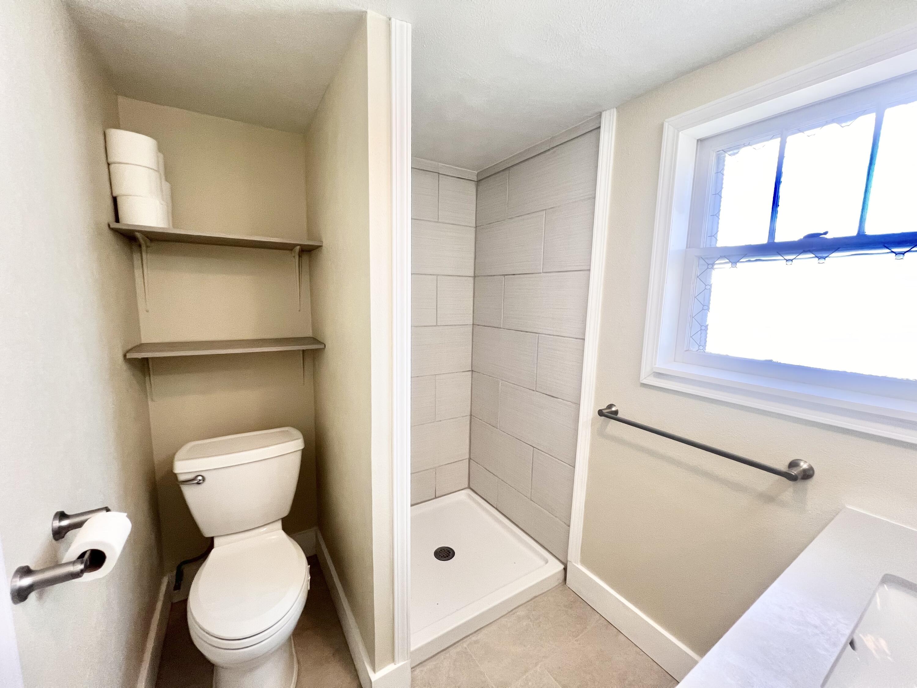 1010 West Cass Avenue Property Photo 18