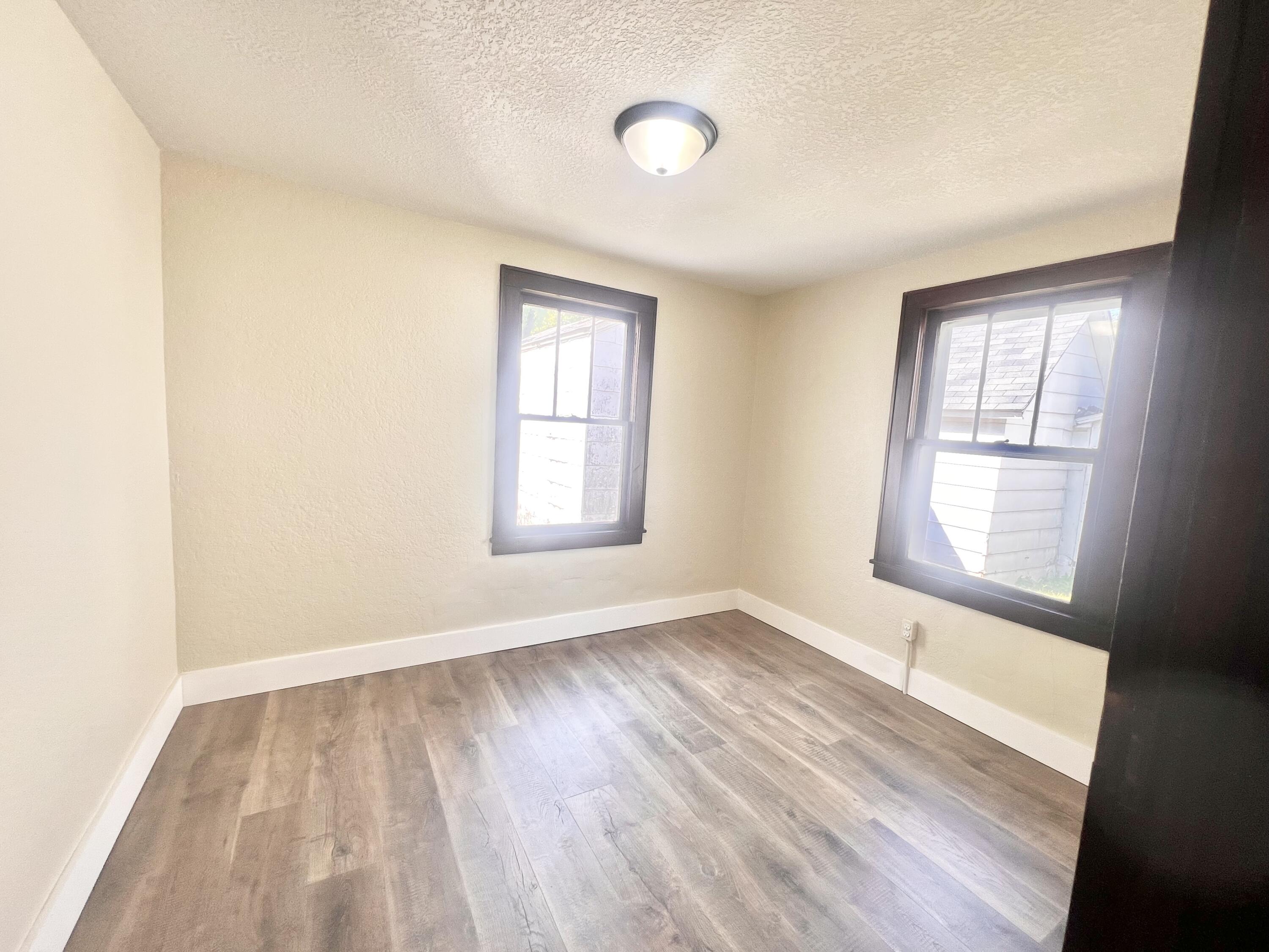 1010 West Cass Avenue Property Photo 19