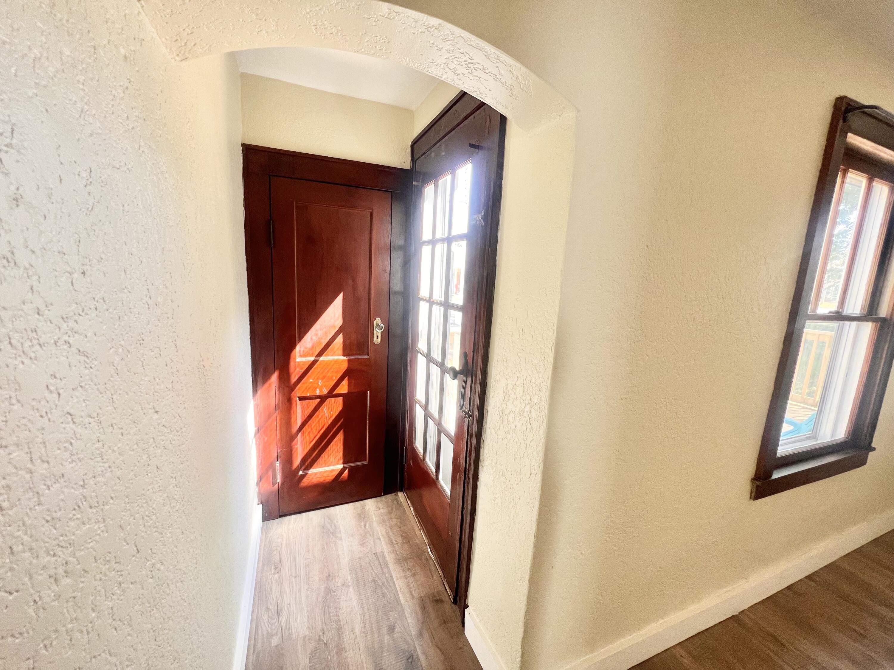 1010 West Cass Avenue Property Photo 21