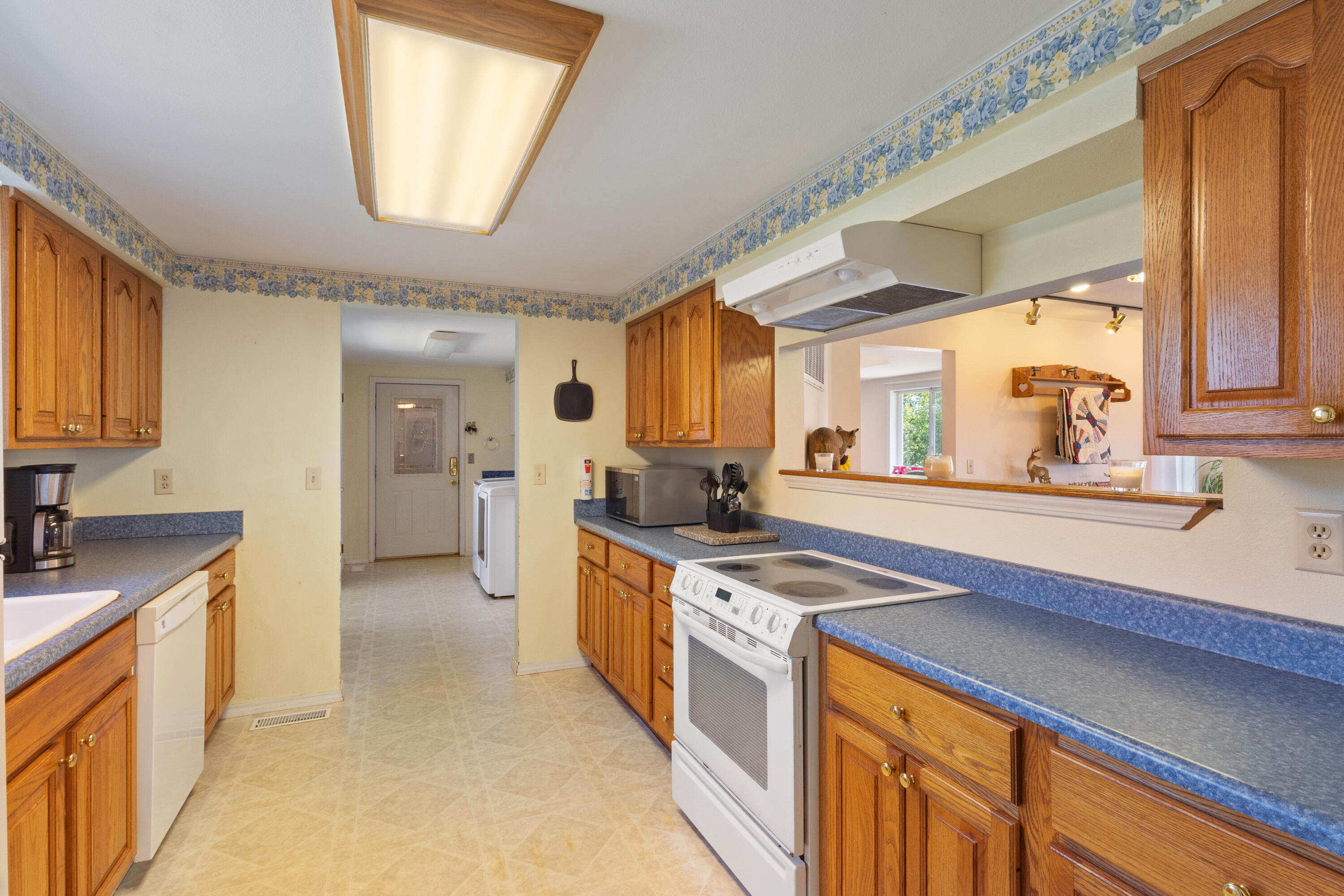 7449 Farm Road 2280 Property Photo 33