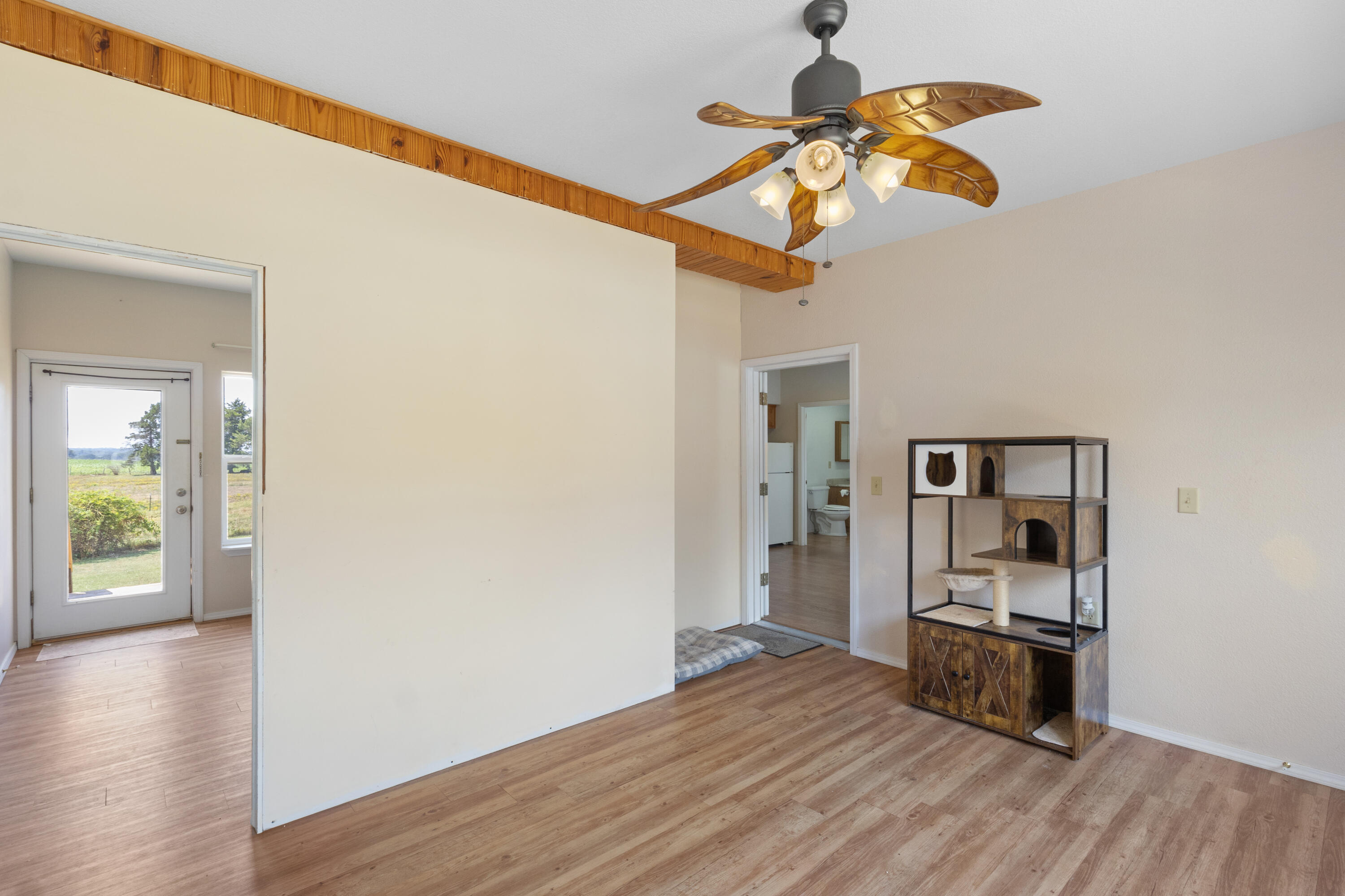 7449 Farm Road 2280 Property Photo 37