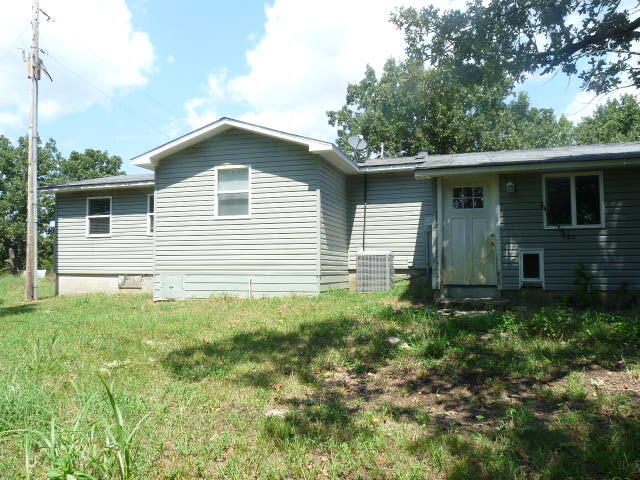 418 County Road 521 Property Photo 3