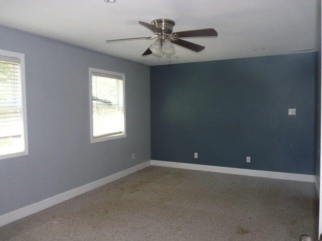 418 County Road 521 Property Photo 8