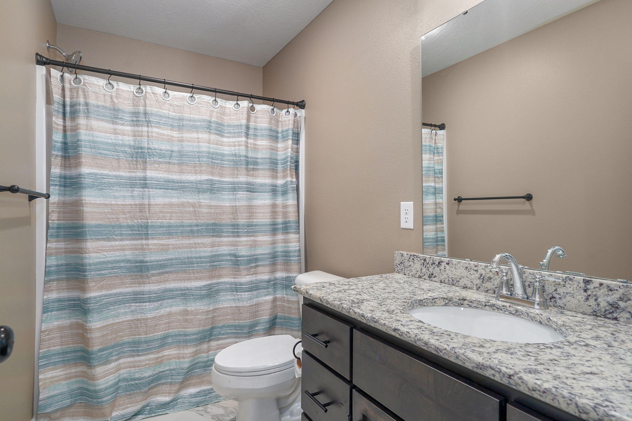 817 South Ridgemont Drive Property Photo 23