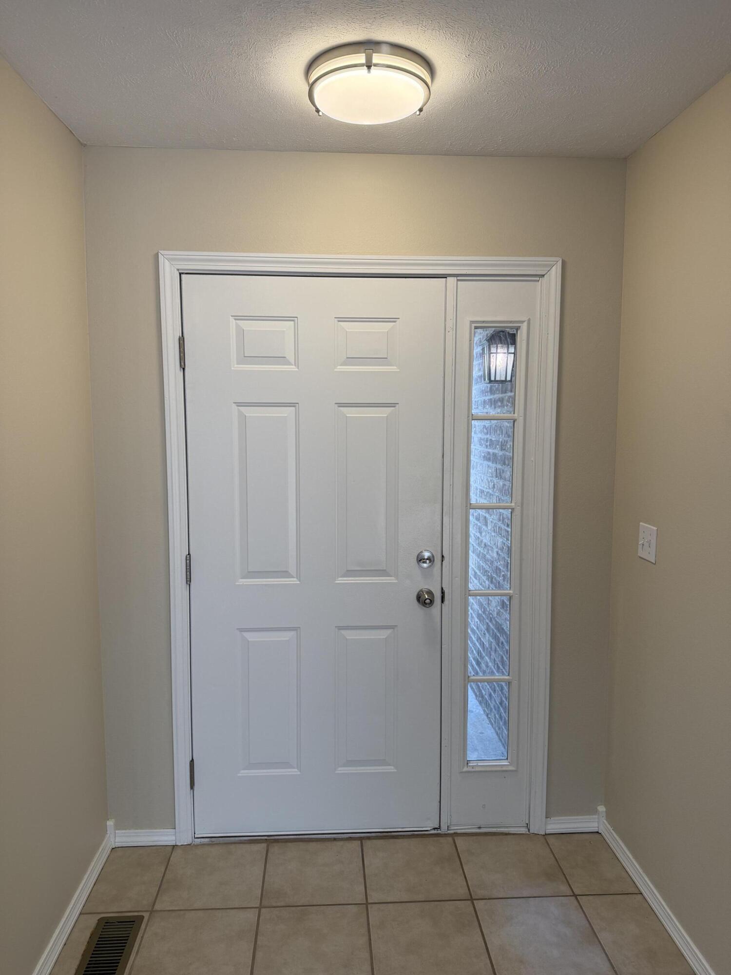 141 Jade Court Property Photo 6